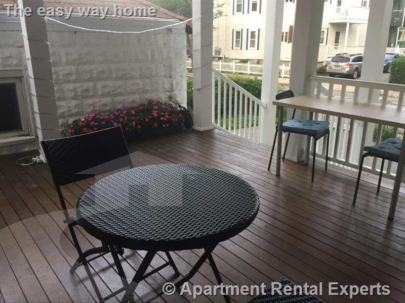 73 Highland Rd, Davis Square