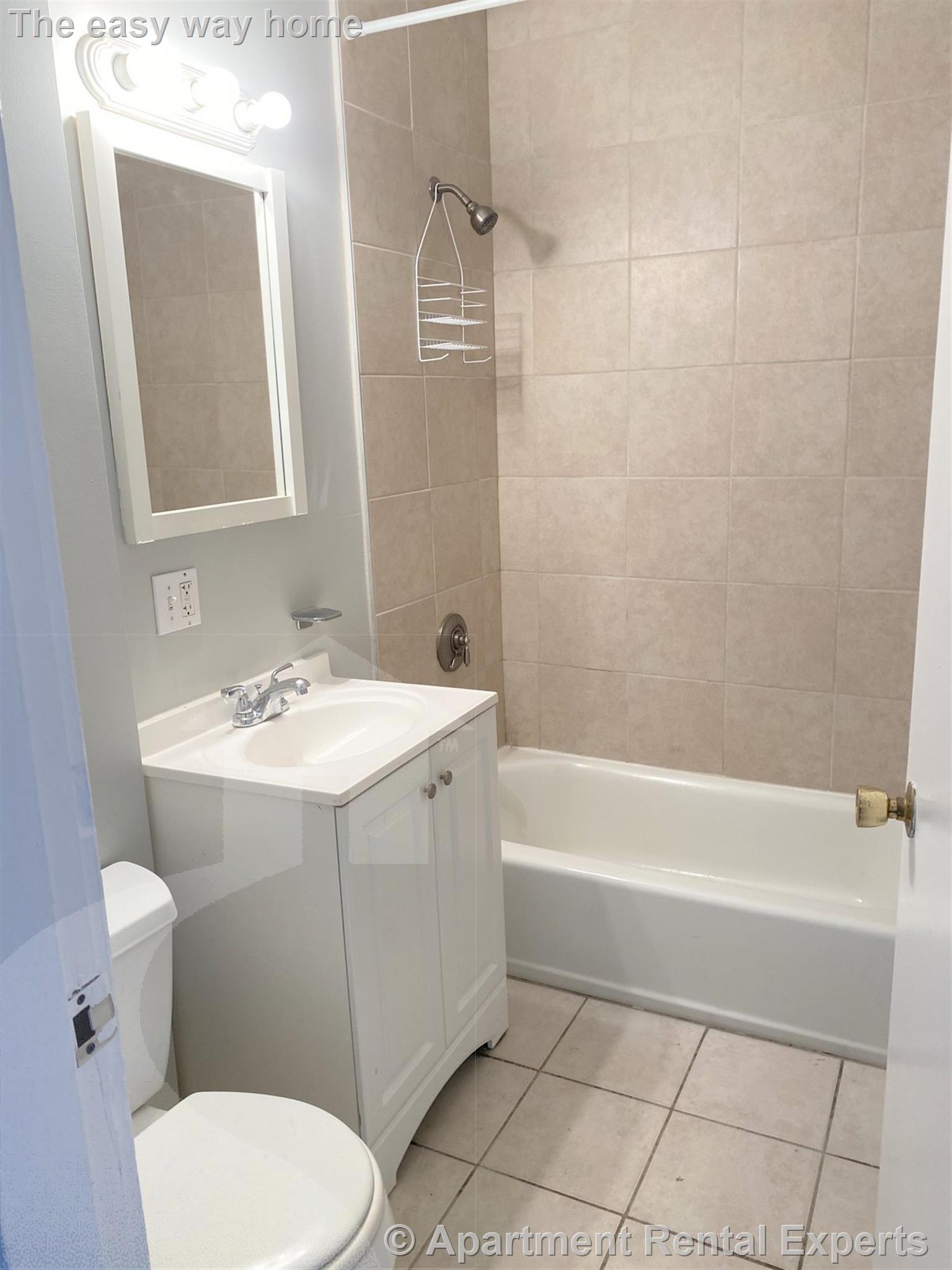 93 Frederick Ave, Tufts