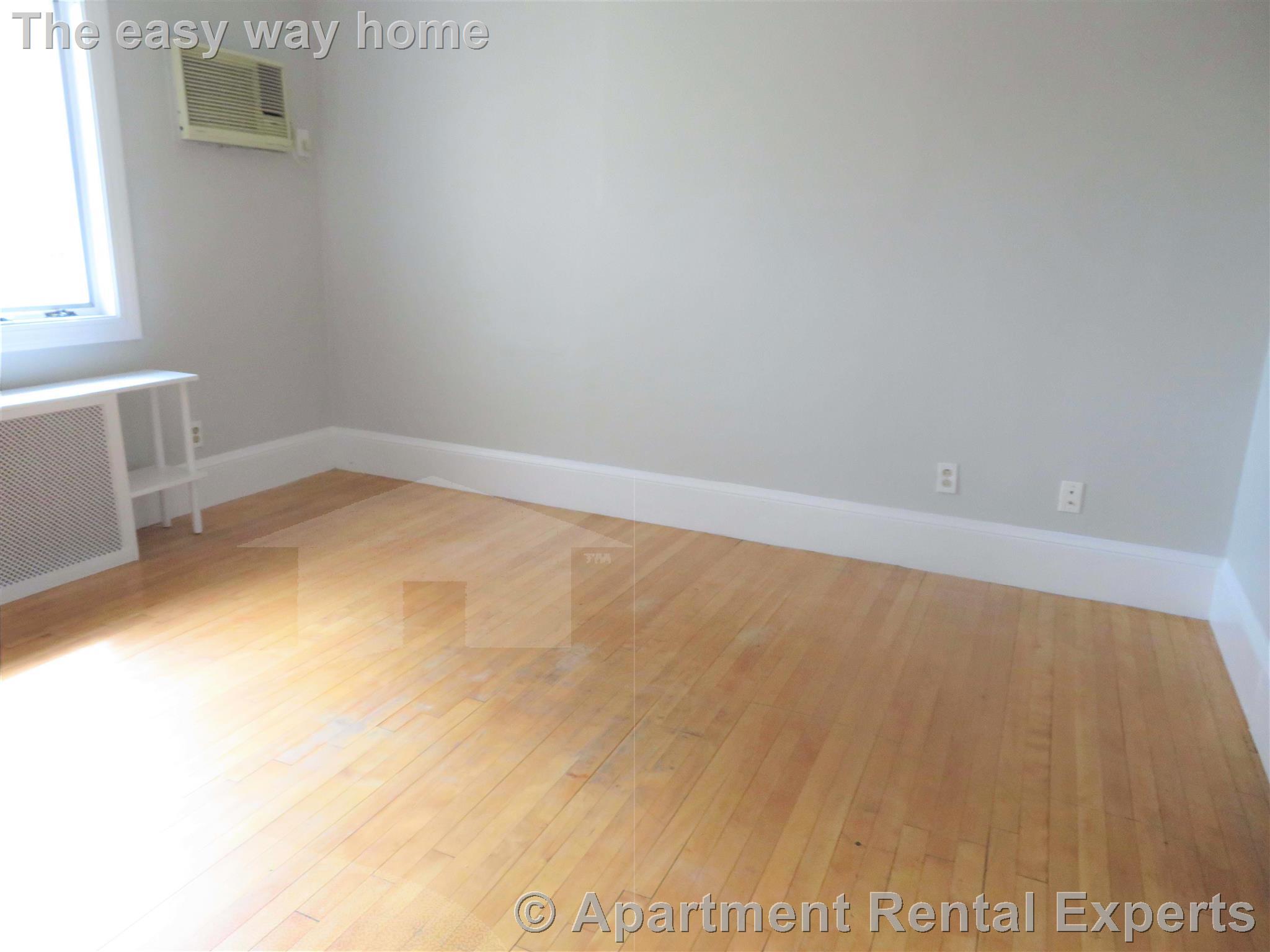 93 Frederick Ave, Tufts