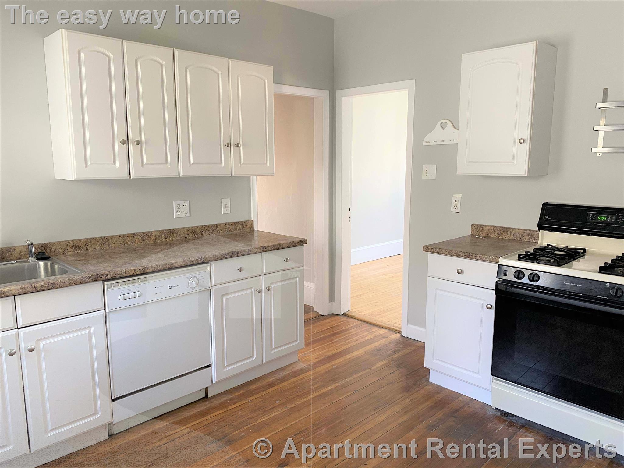 93 Frederick Ave, Tufts