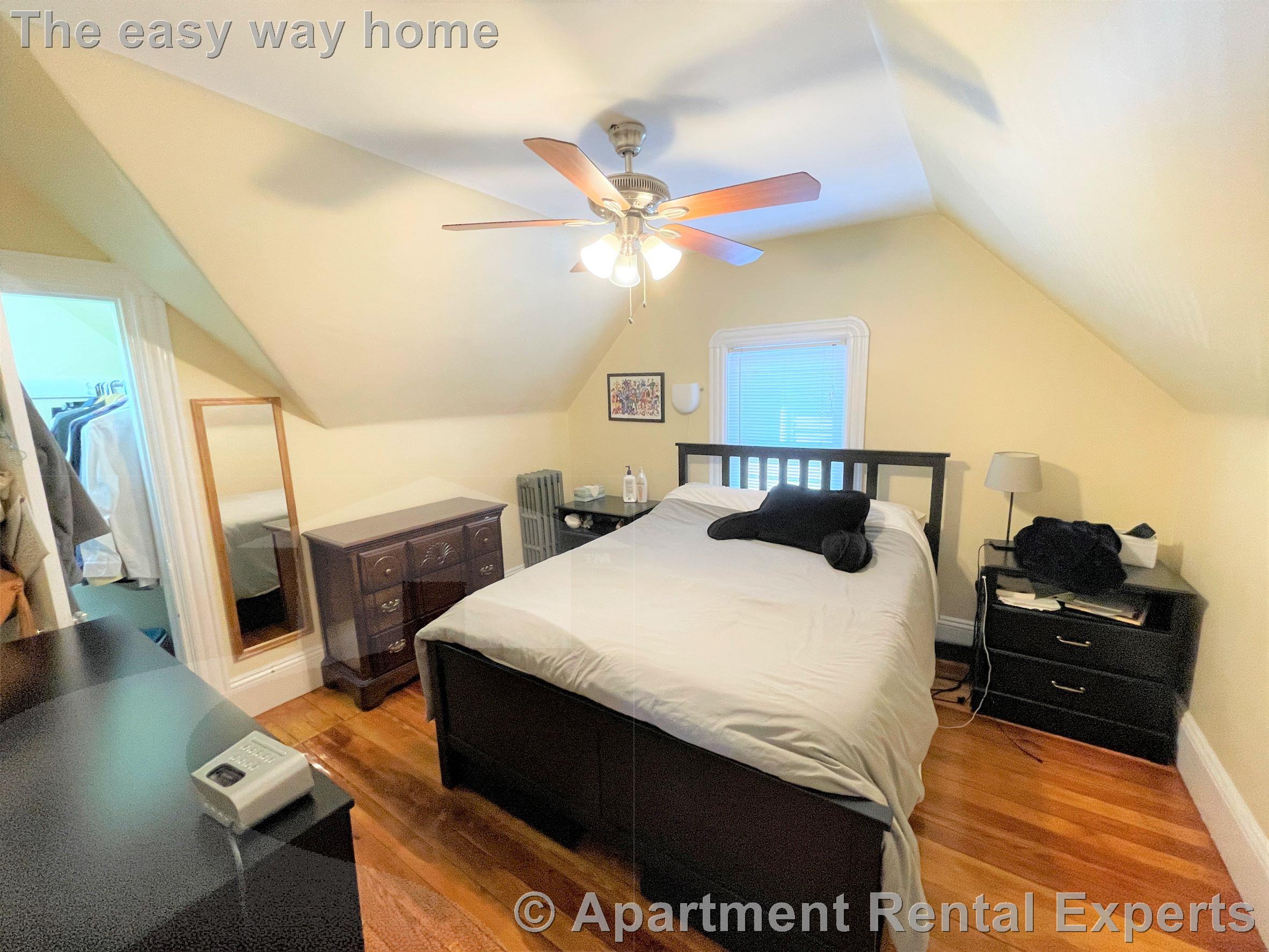 21 Chandler St, Davis Square