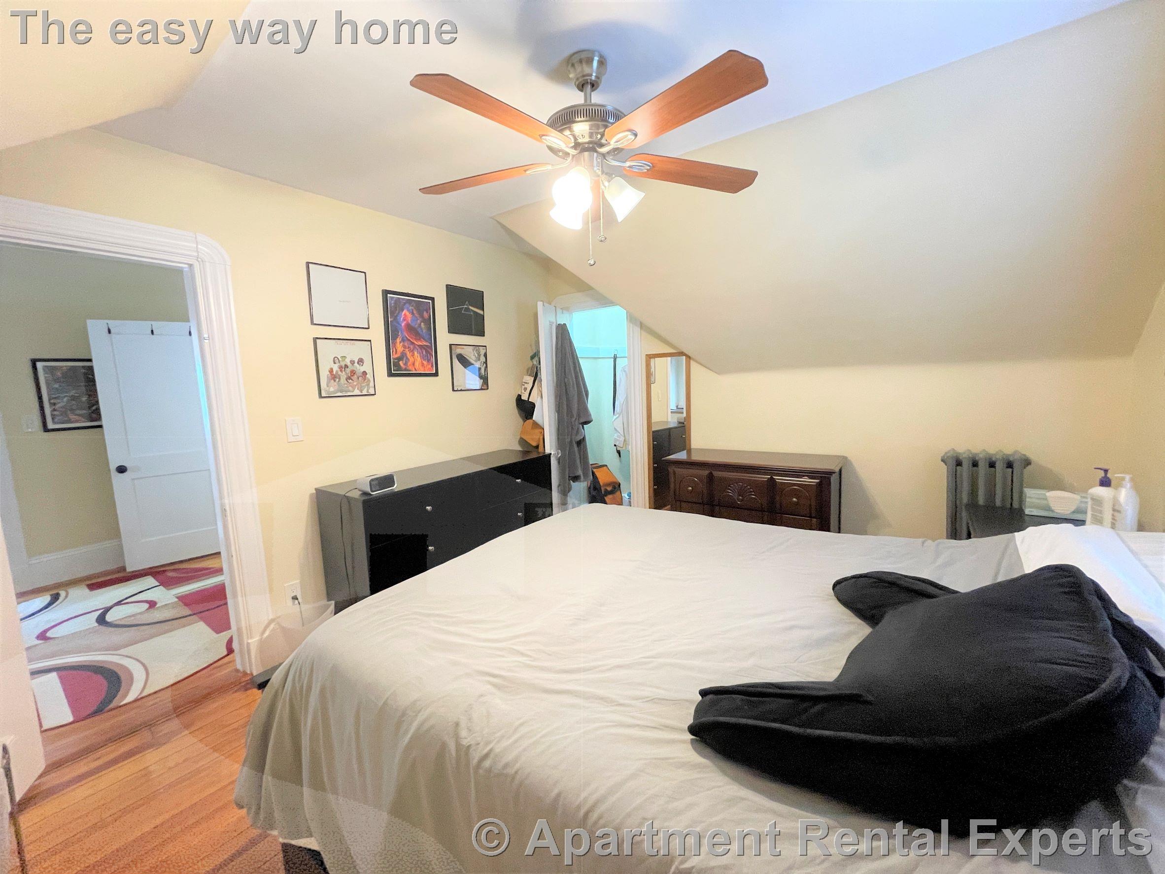 21 Chandler St, Davis Square