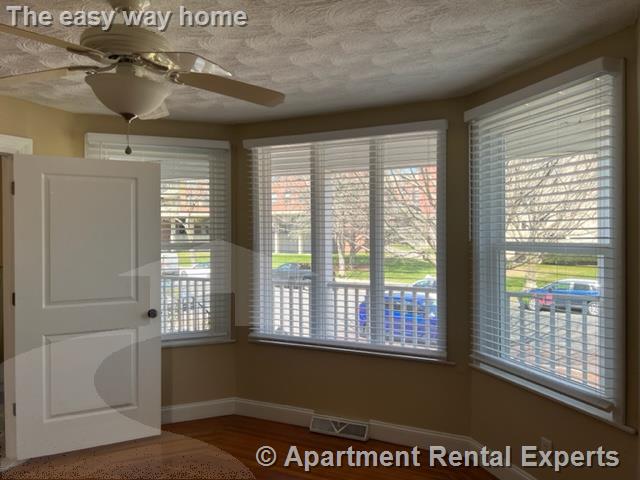 108 Powderhouse Blvd, Davis Square