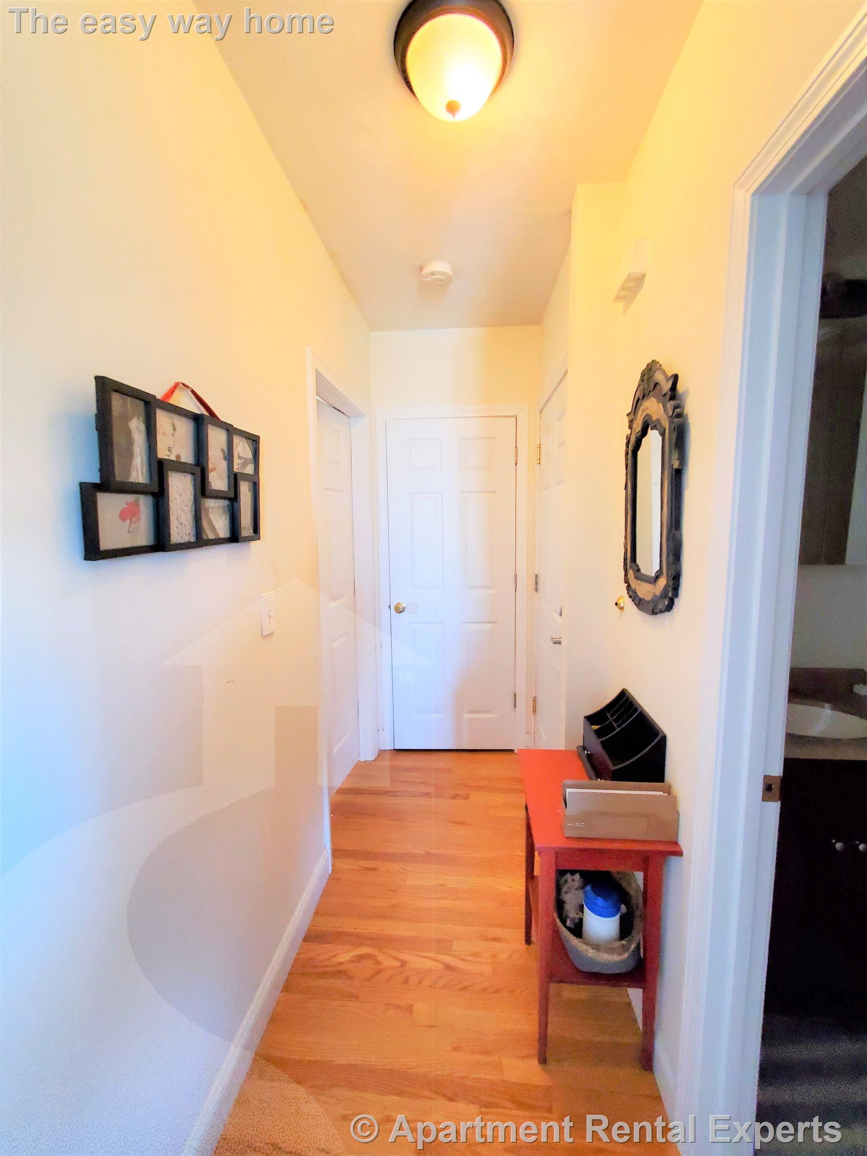 389.5 Columbia St, Inman Square