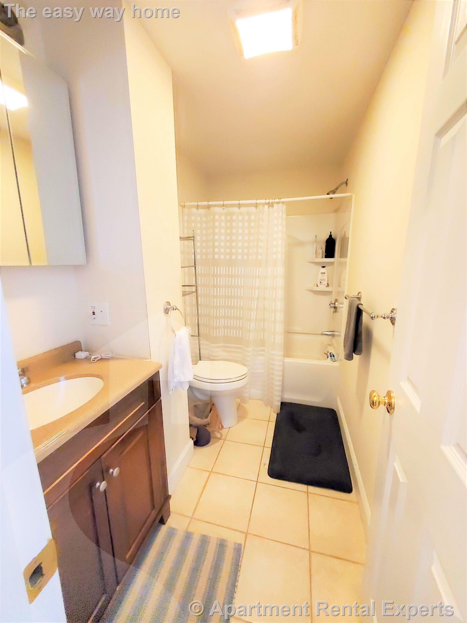 389.5 Columbia St, Inman Square