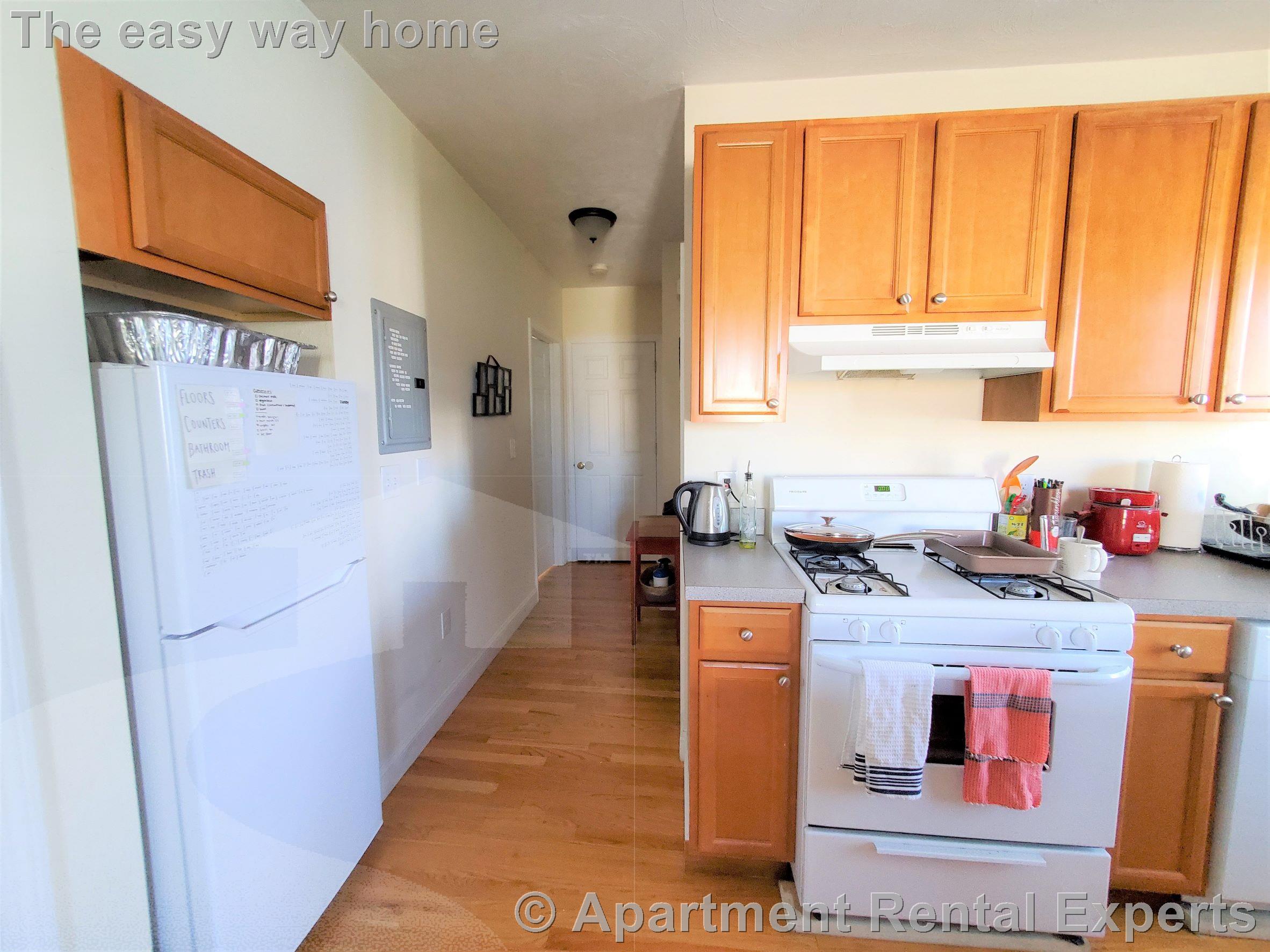 389.5 Columbia St, Inman Square