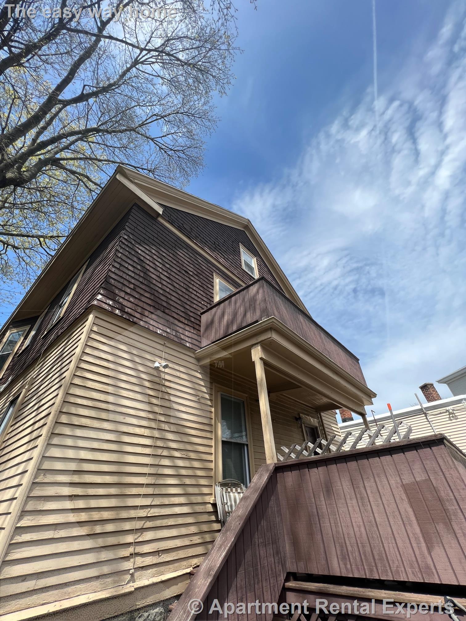 572 High St, West Medford