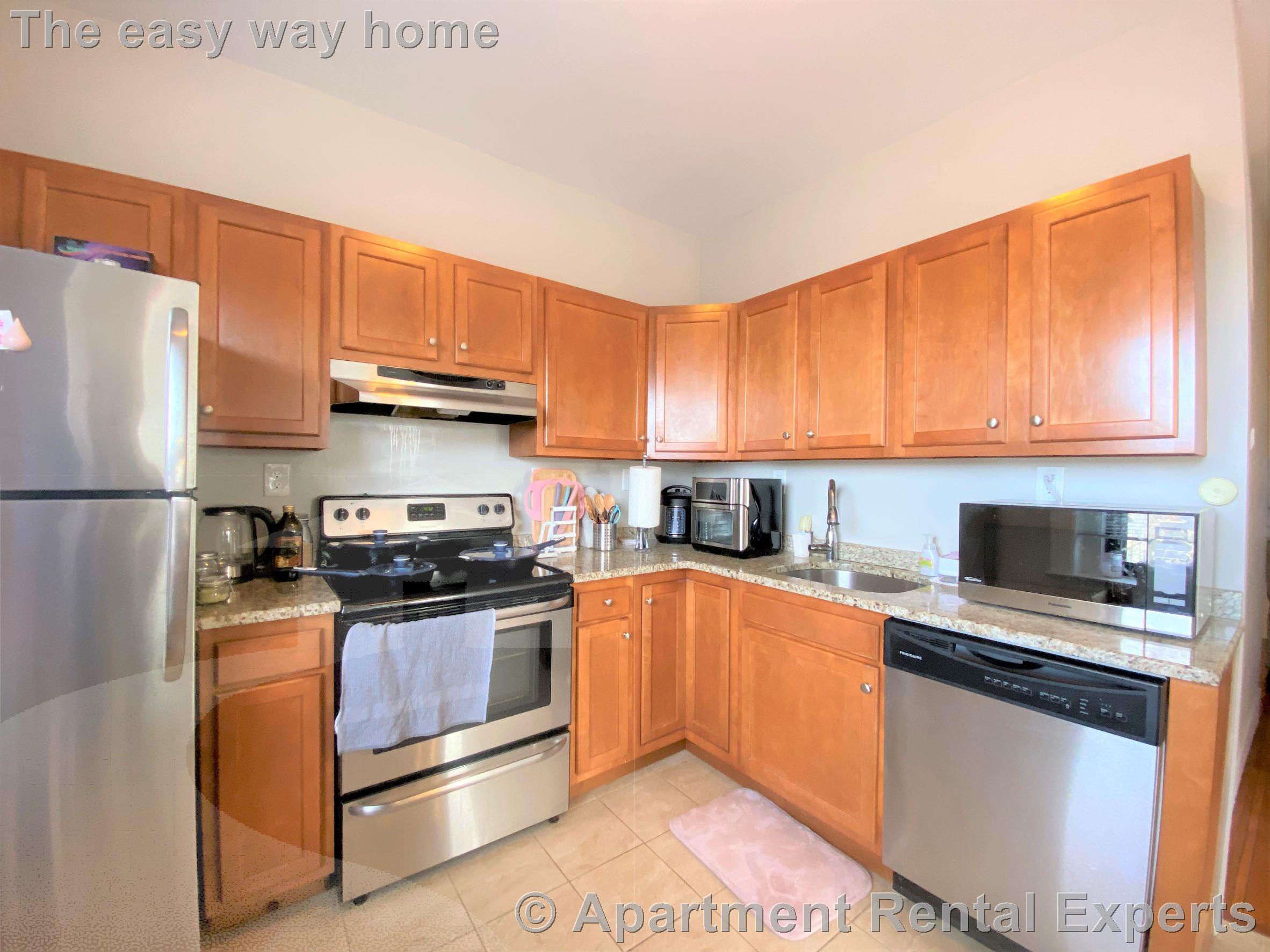 9 Sewall Ave, Coolidge Corner