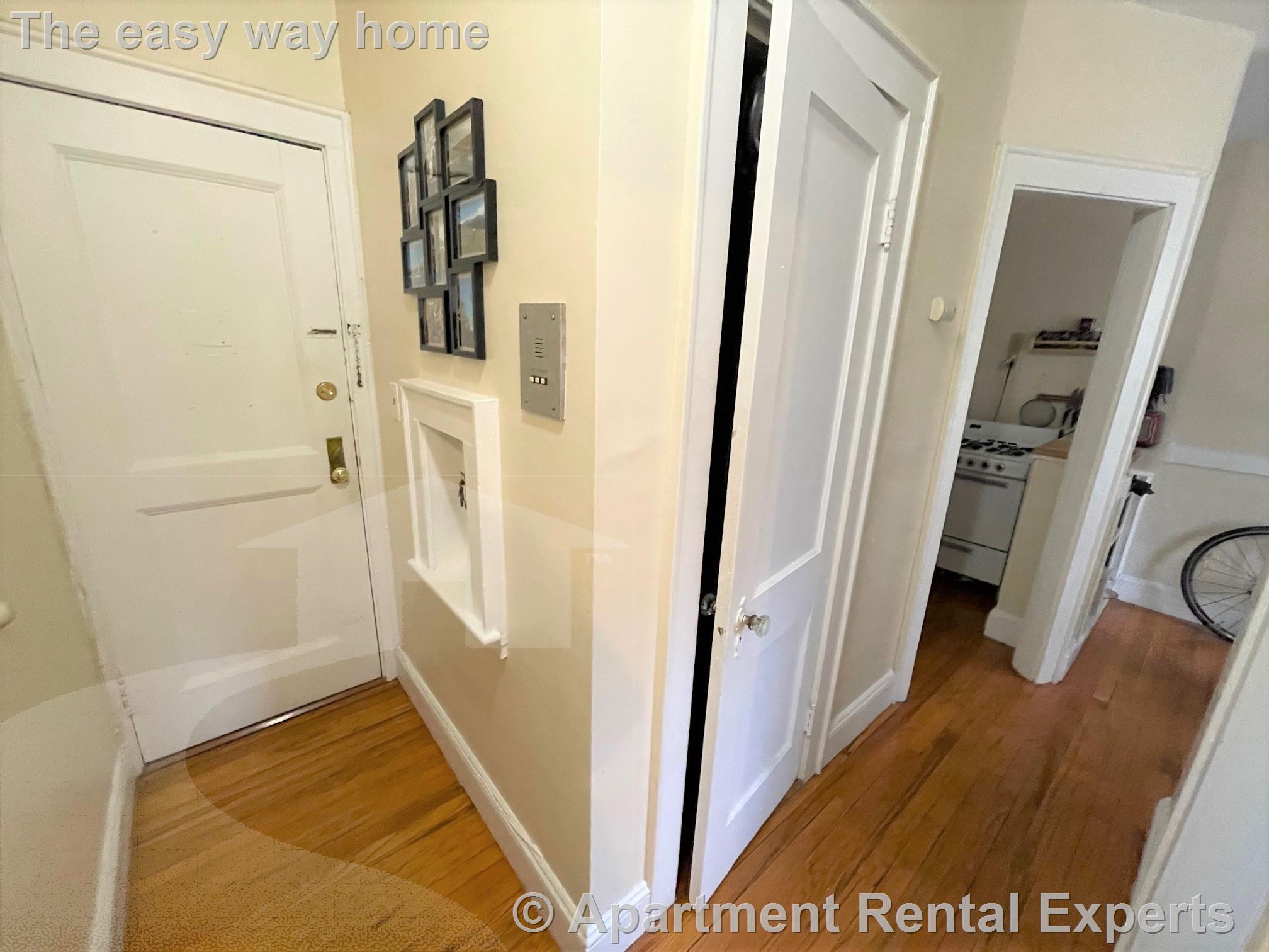 4 Cogswell Ave, Porter Square