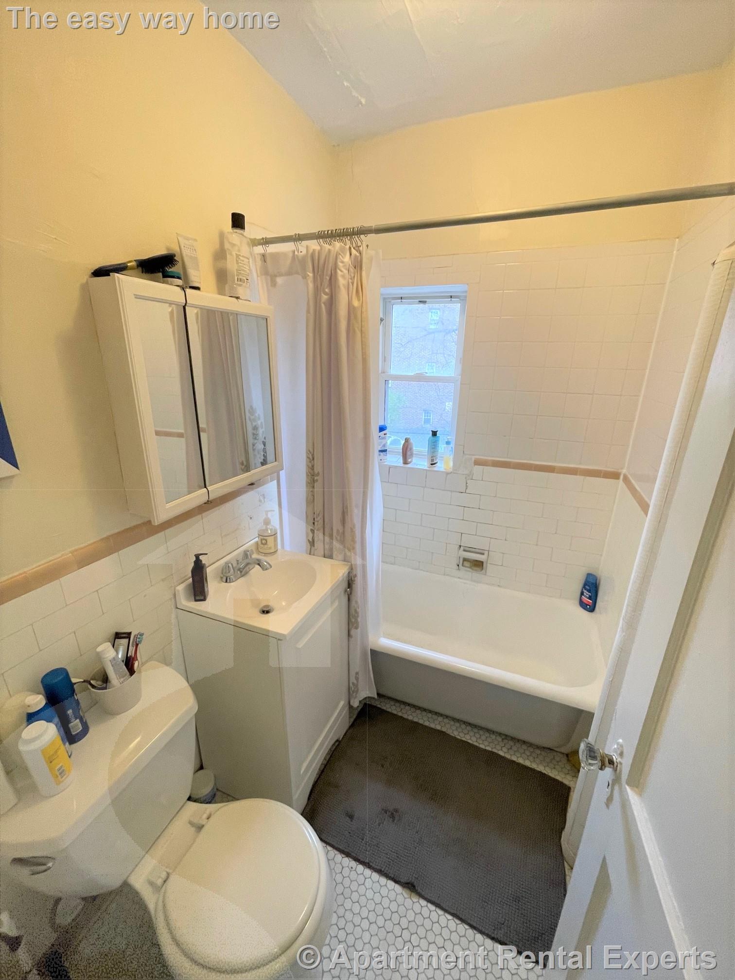 4 Cogswell Ave, Porter Square