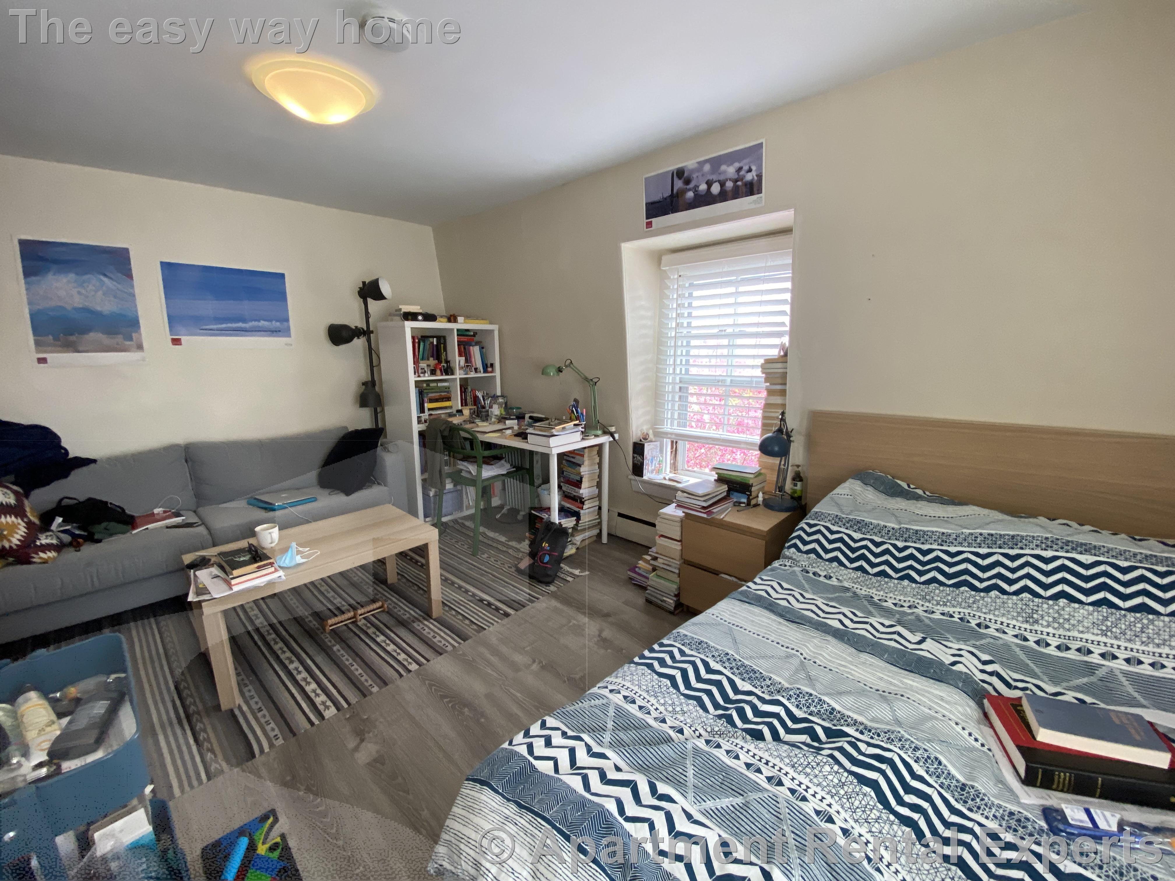 378 Harvard St, Harvard Square