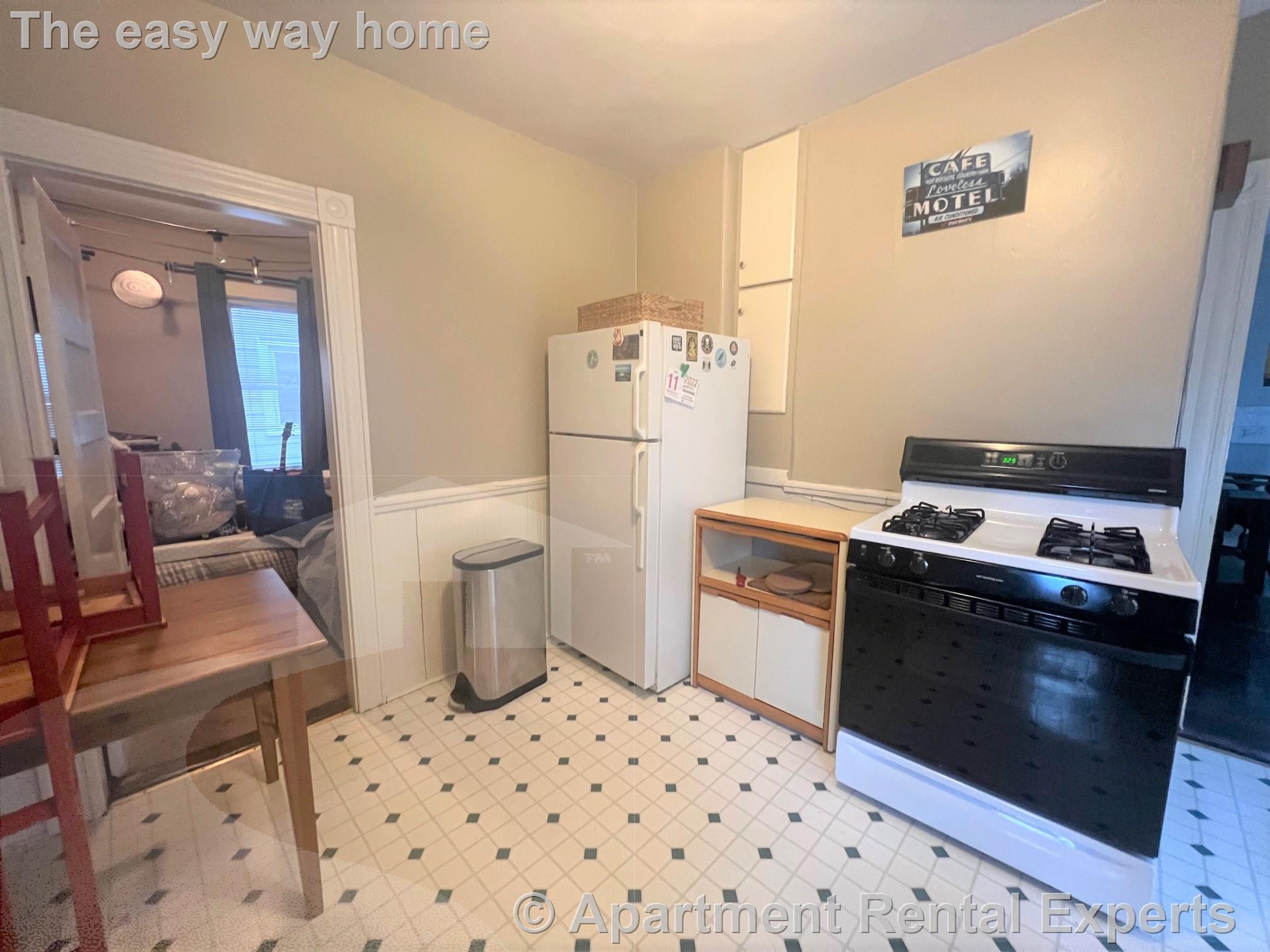 20 Alberta Ter, North Cambridge