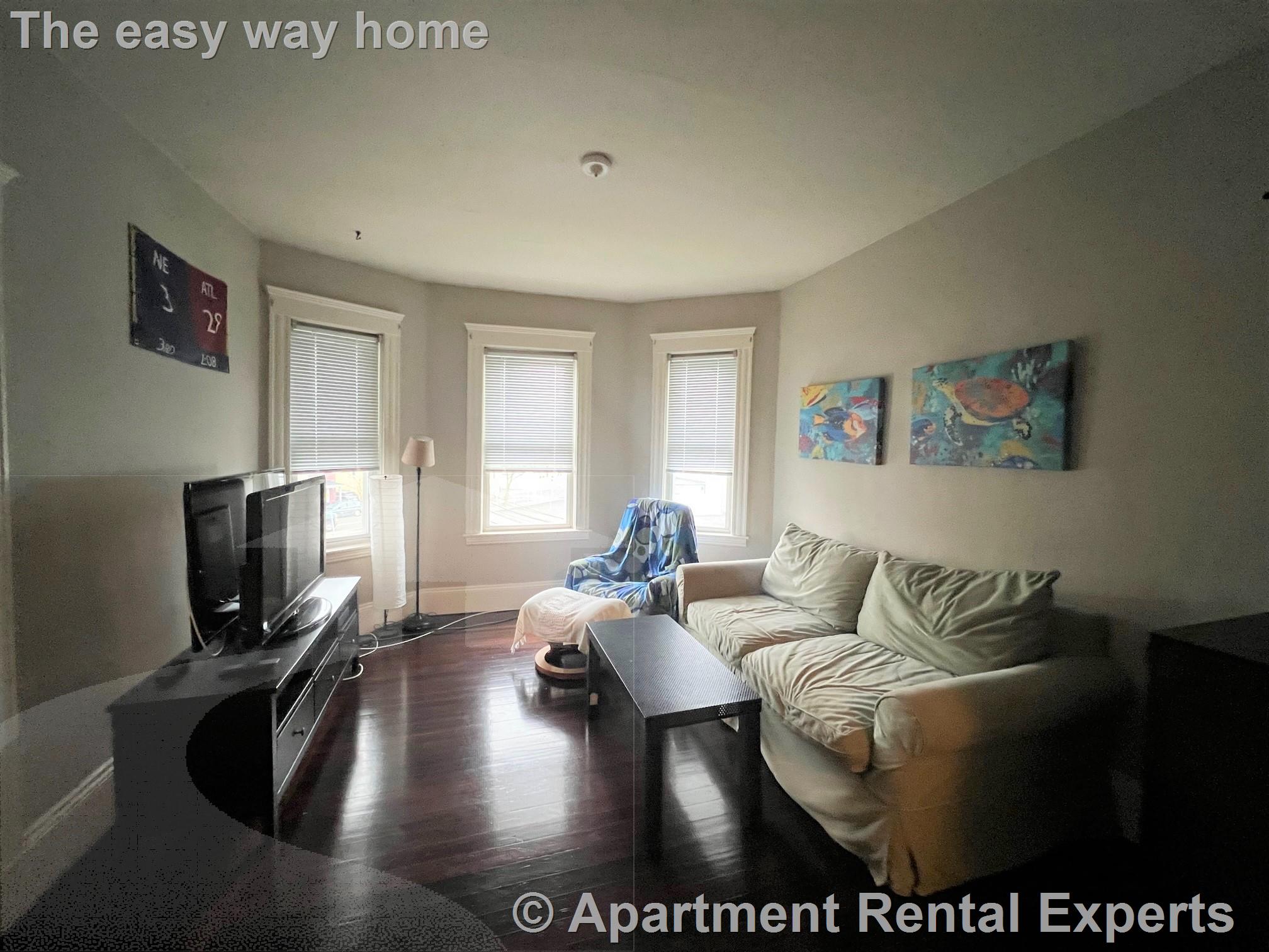 20 Alberta Ter, North Cambridge