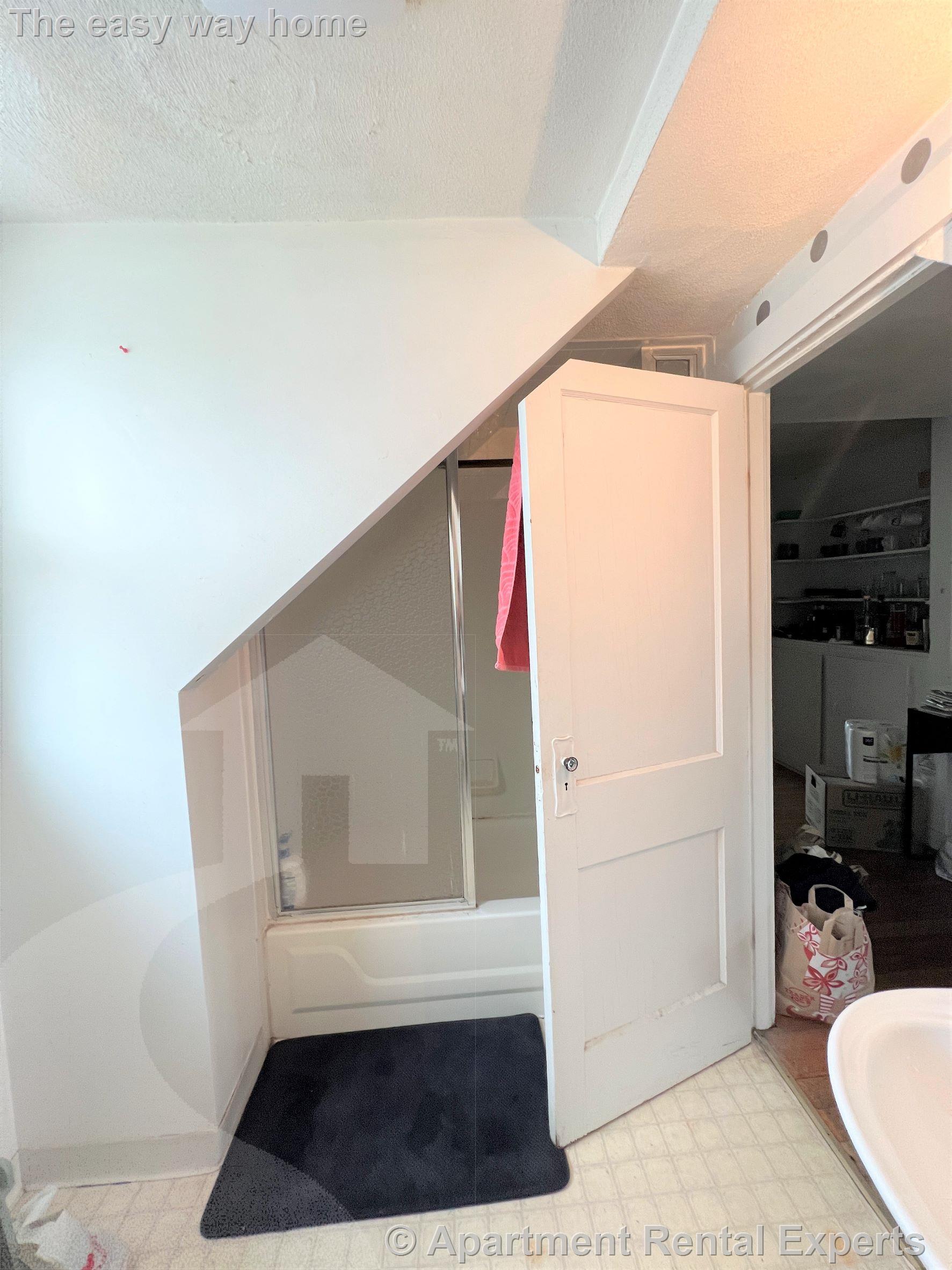 11 Burnham St, Davis Square