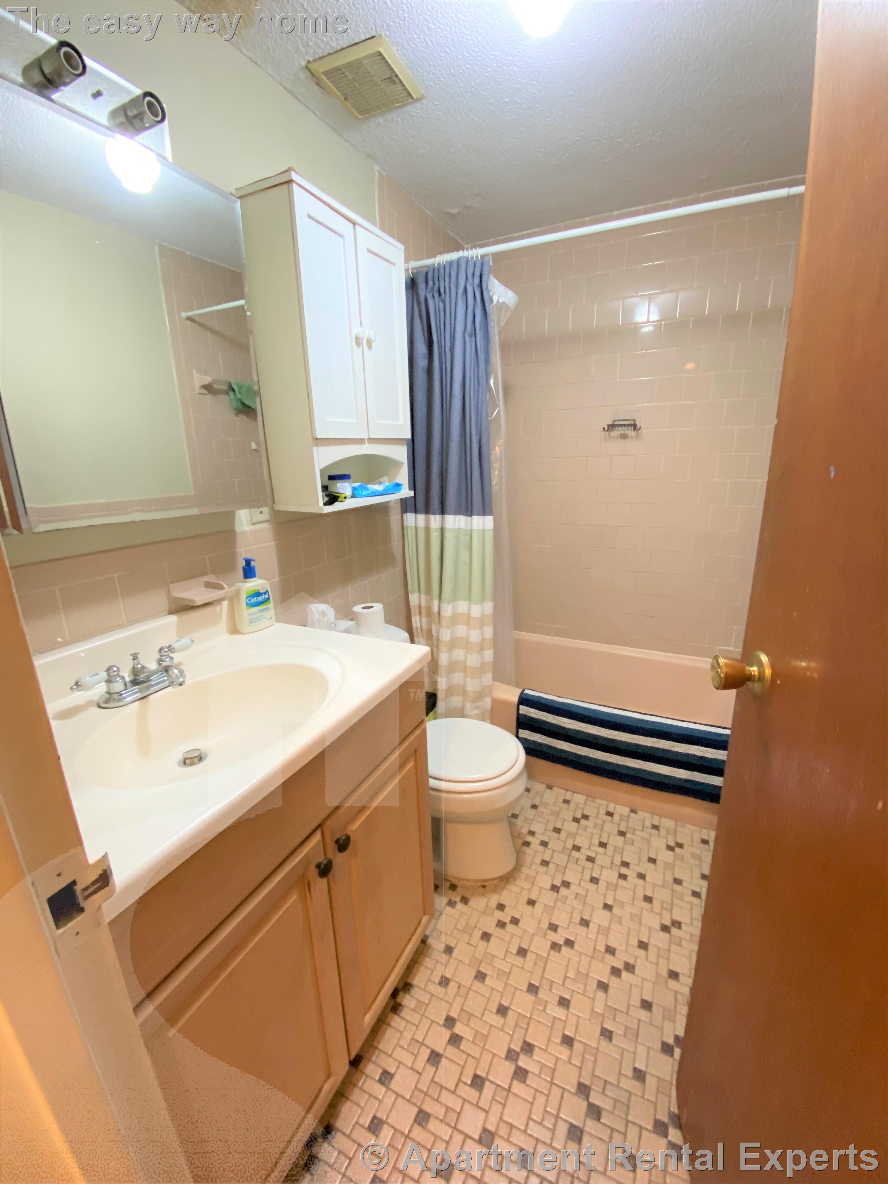 94 Beacon St, Ward Two