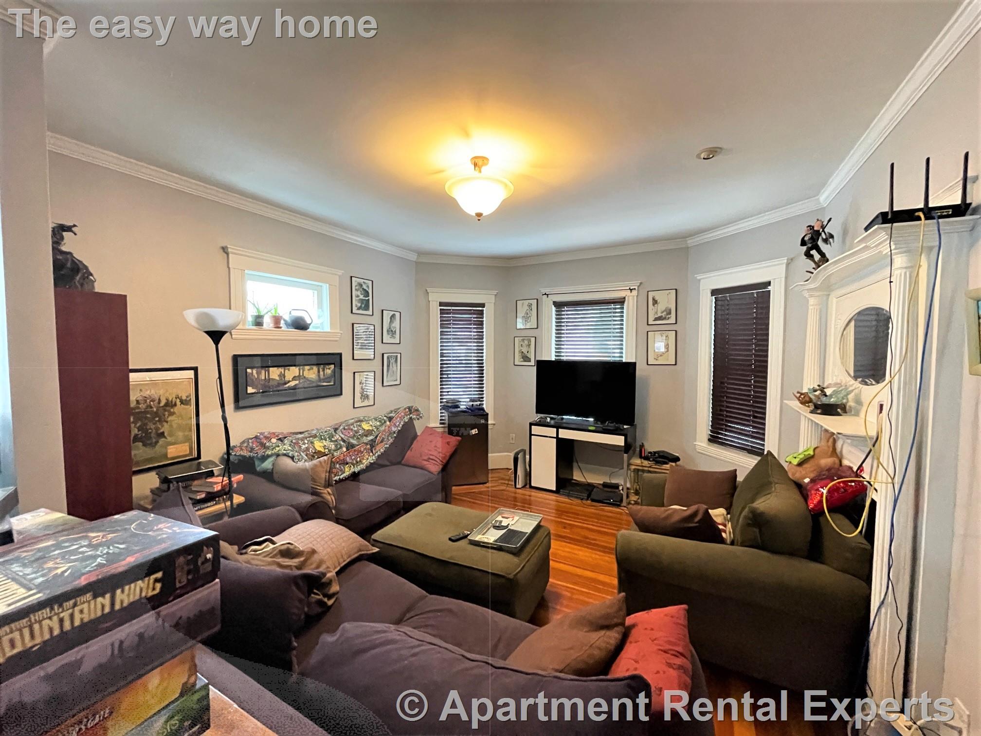 20 Moore St, Davis Square