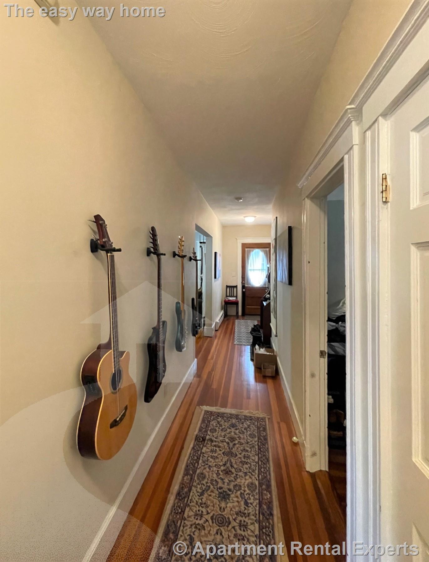 20 Moore St, Davis Square