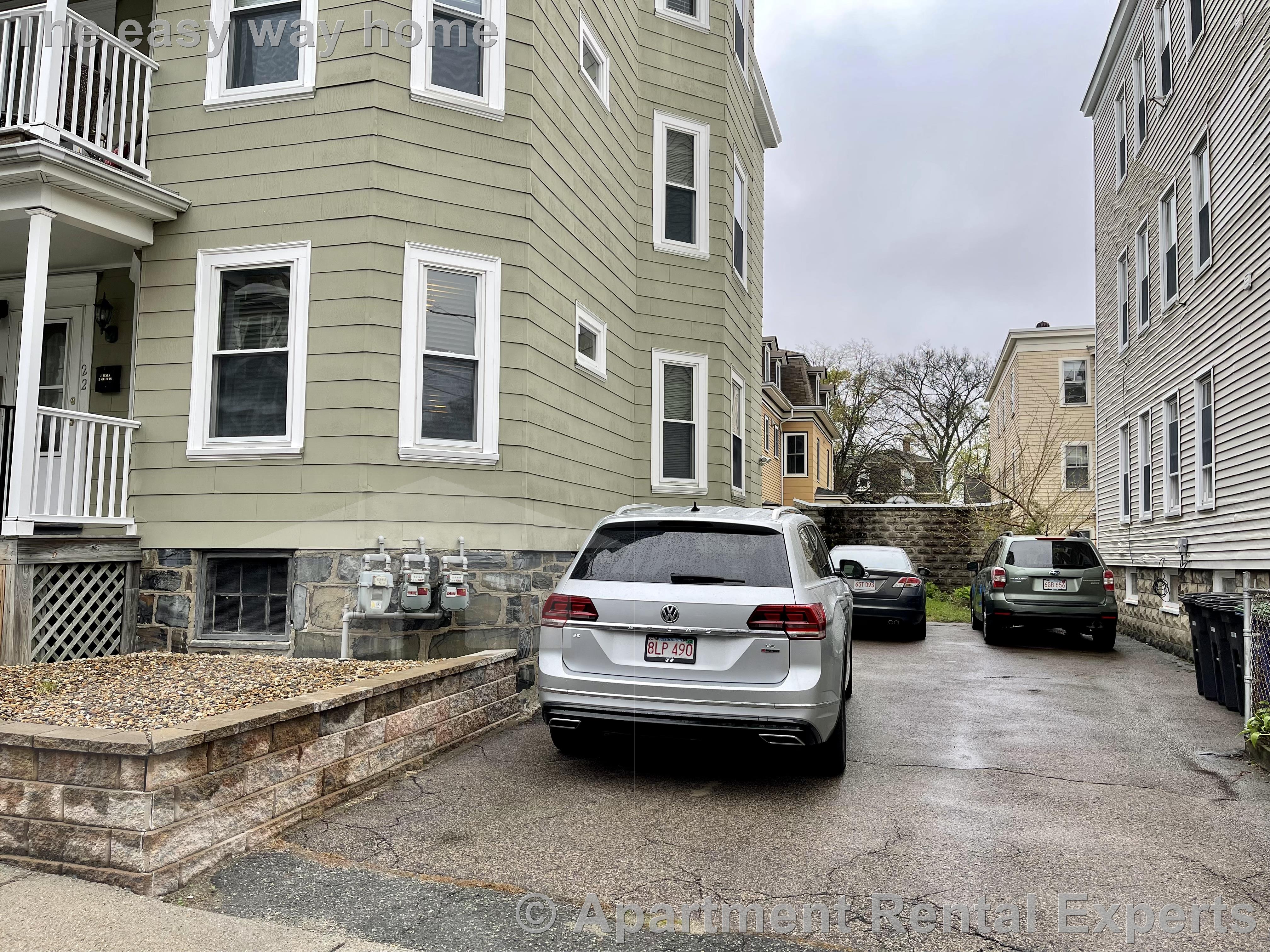 20 Moore St, Davis Square