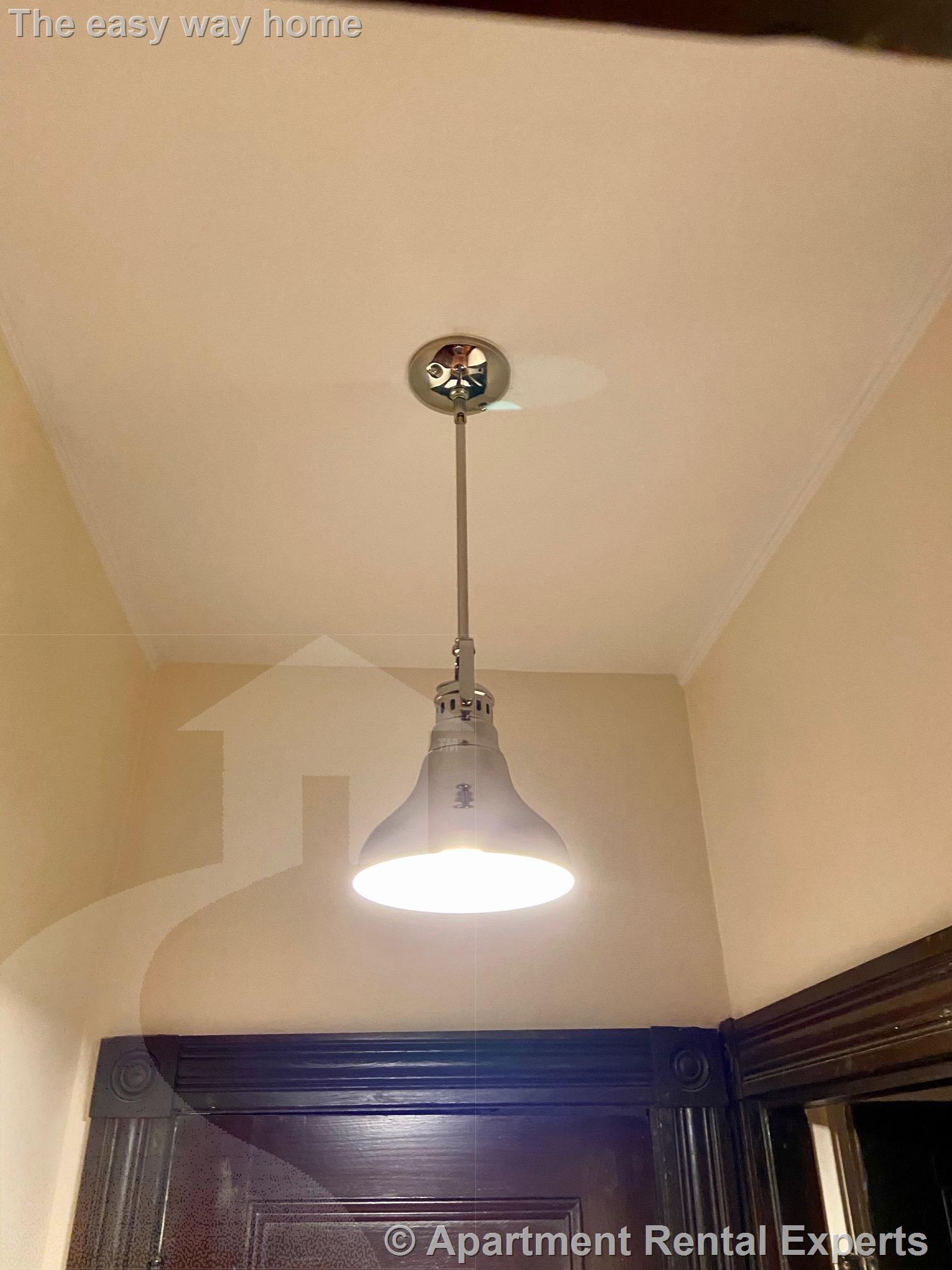 15 Lesley Ave, Davis Square