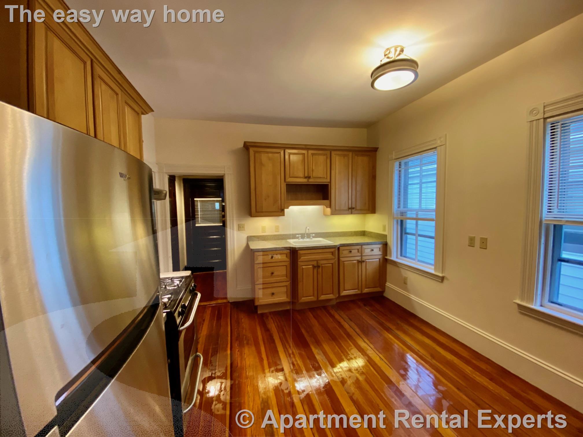 15 Lesley Ave, Davis Square