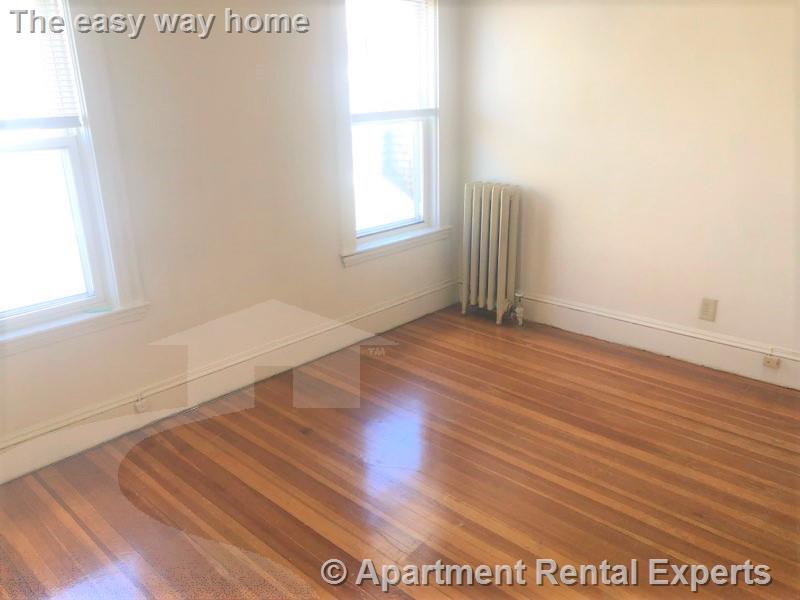 24 Central Rd, Spring Hill