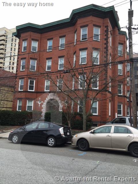 18 Centre St, Central Square