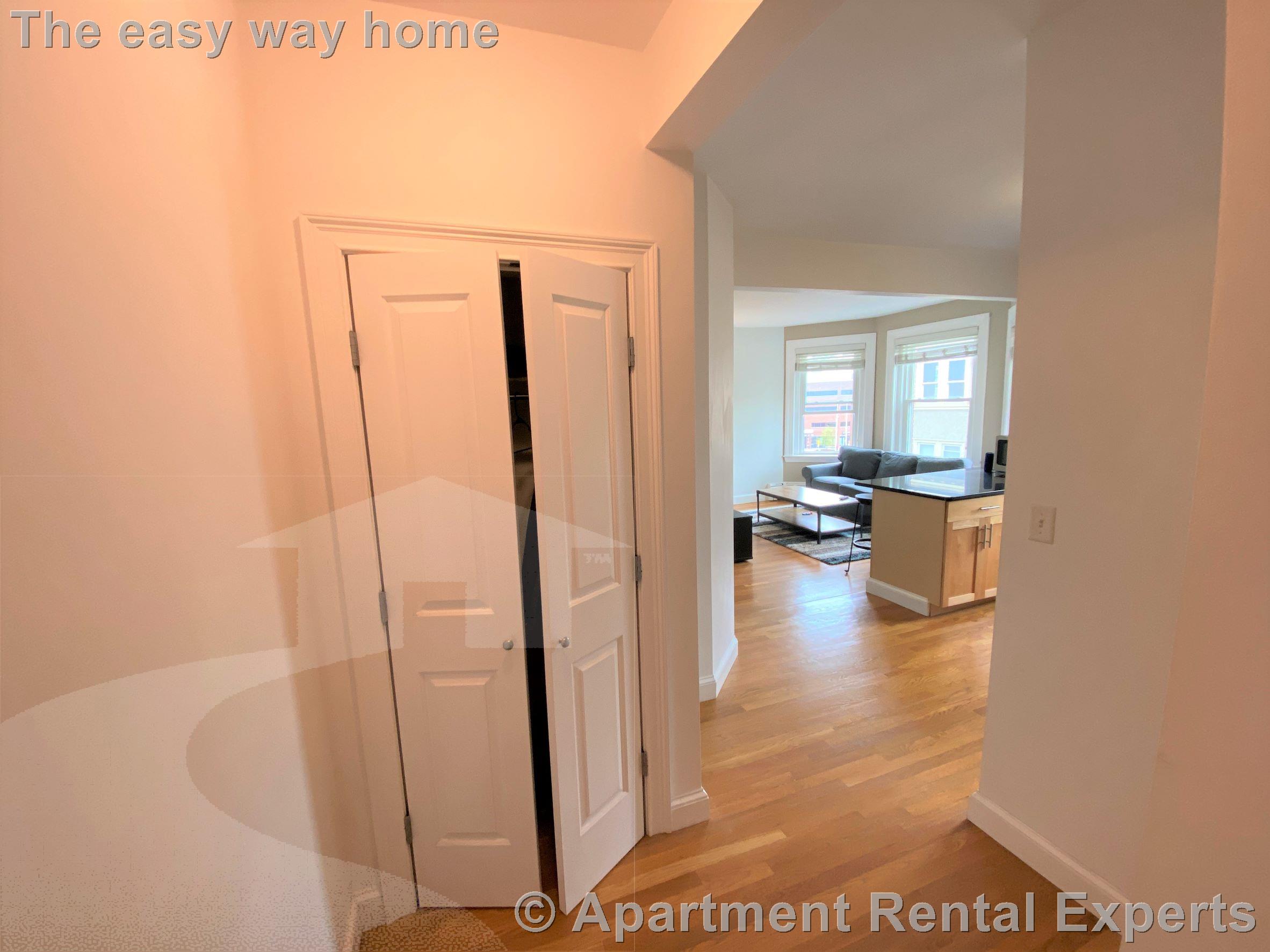 18 Centre St, Central Square