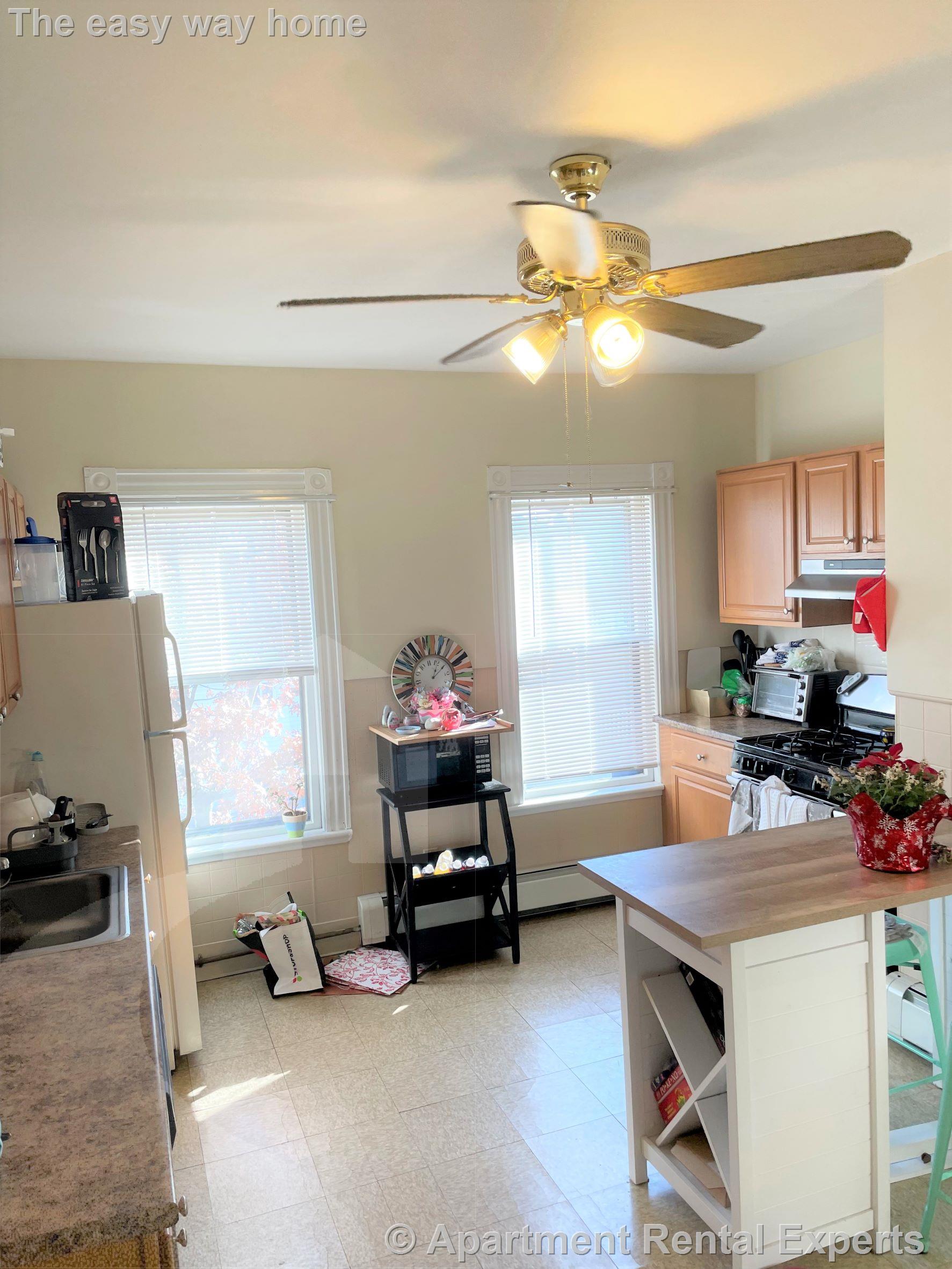 202 Pearl St, Winter Hill