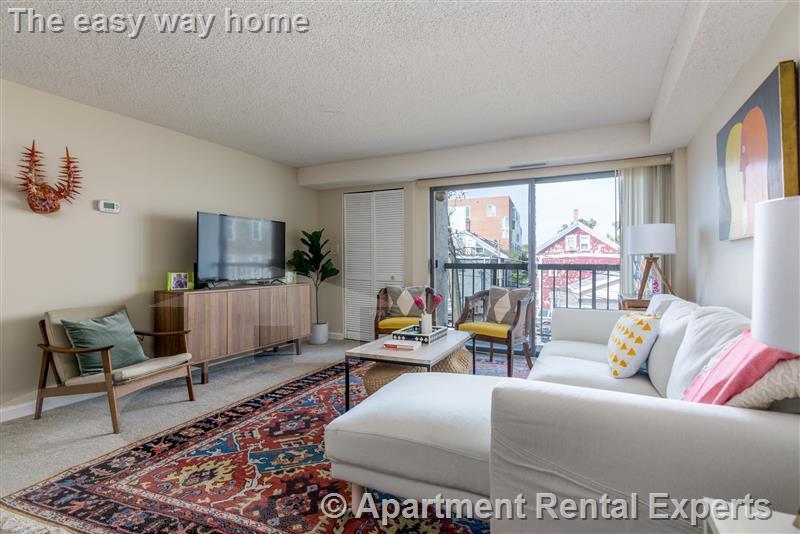 16 Elmer St, Riverside