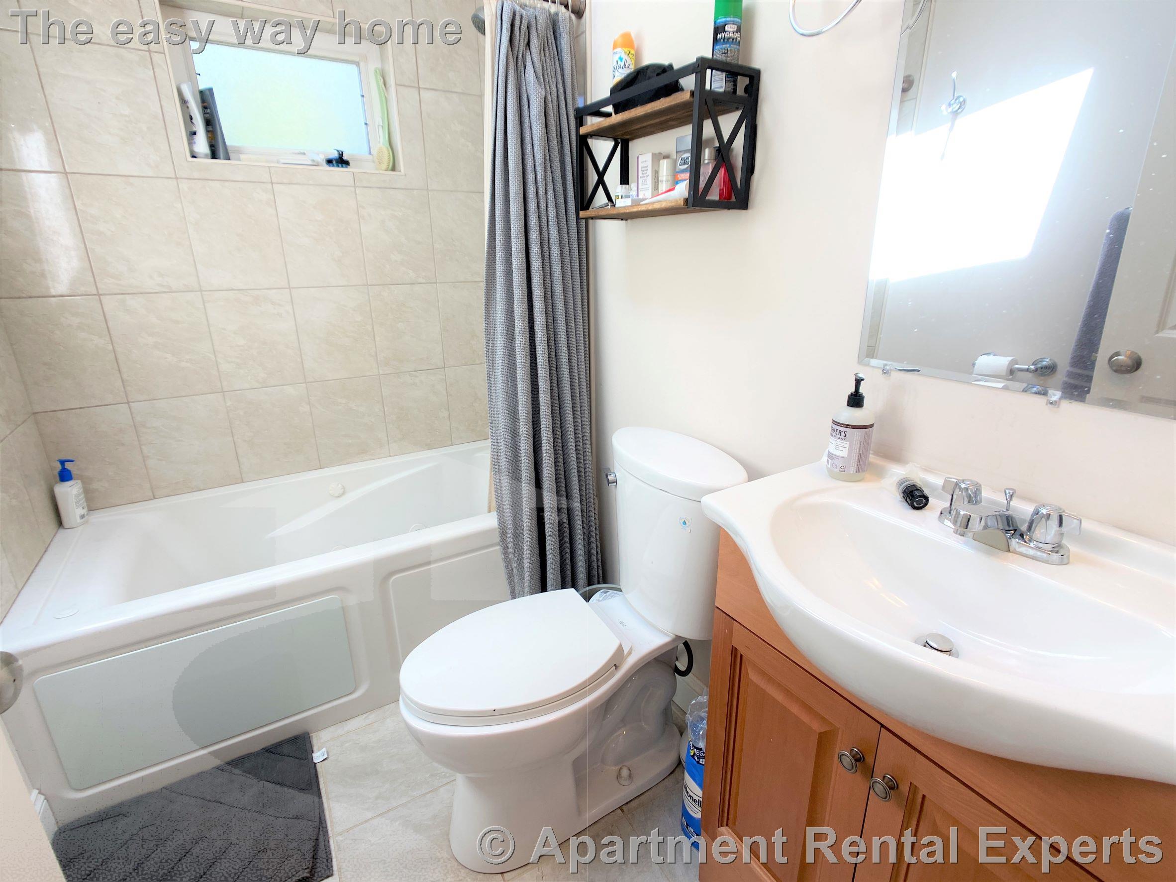 10 Nashua St, Magoun Square