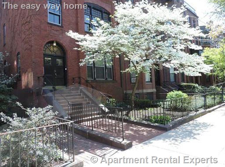 370 Marlborough St, Back Bay