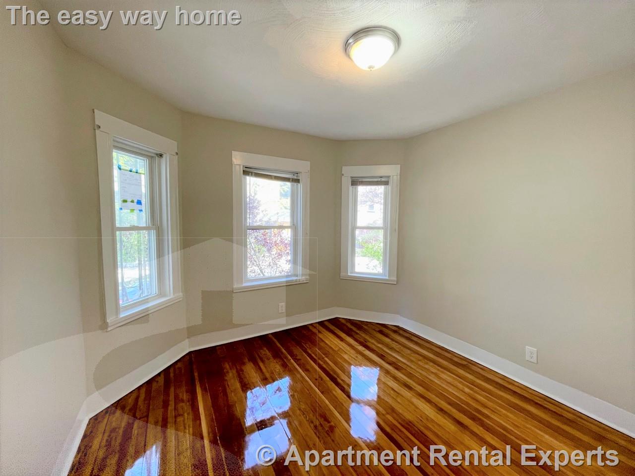 81 Winslow Ave, Davis Square