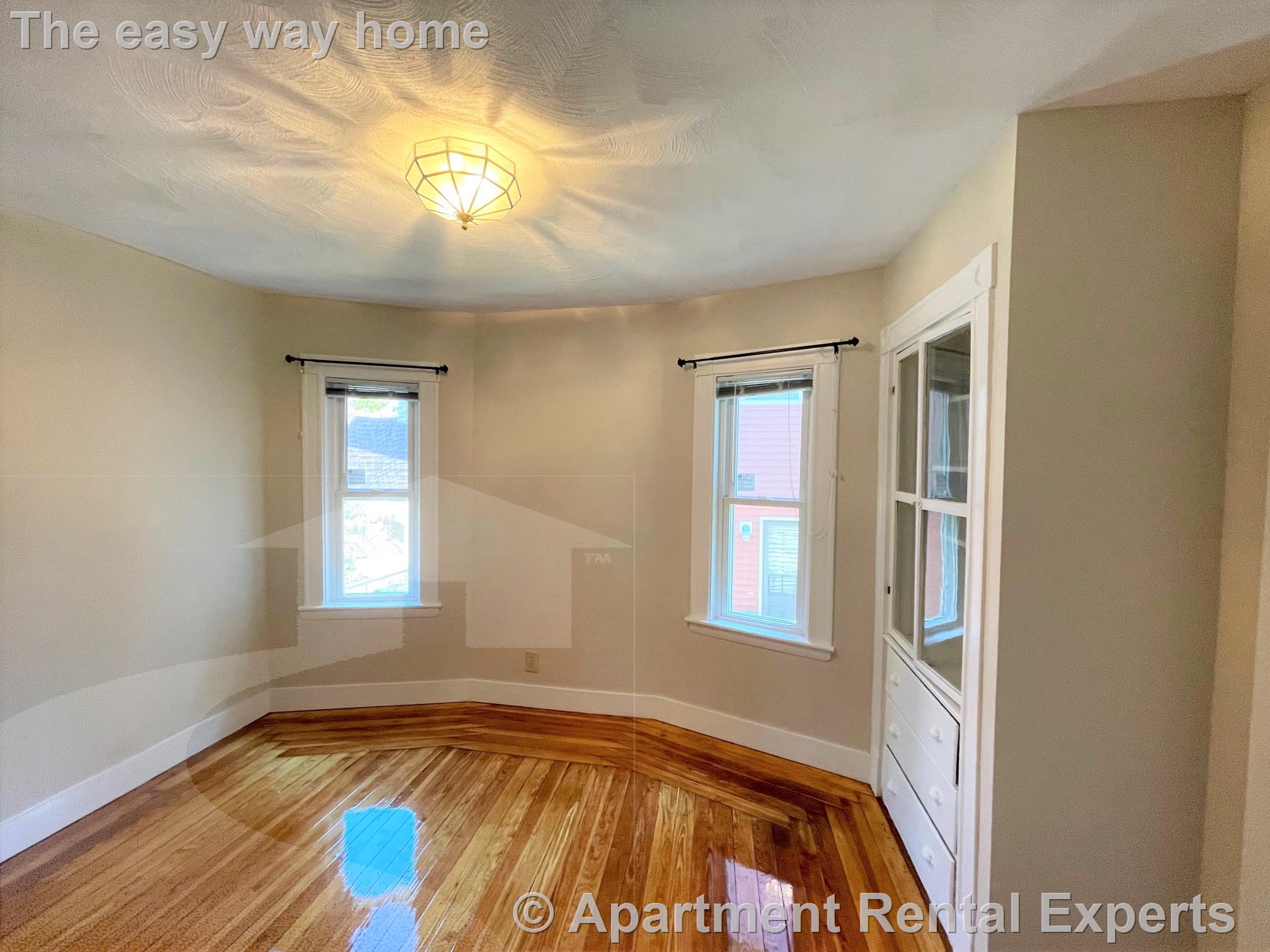 81 Winslow Ave, Davis Square