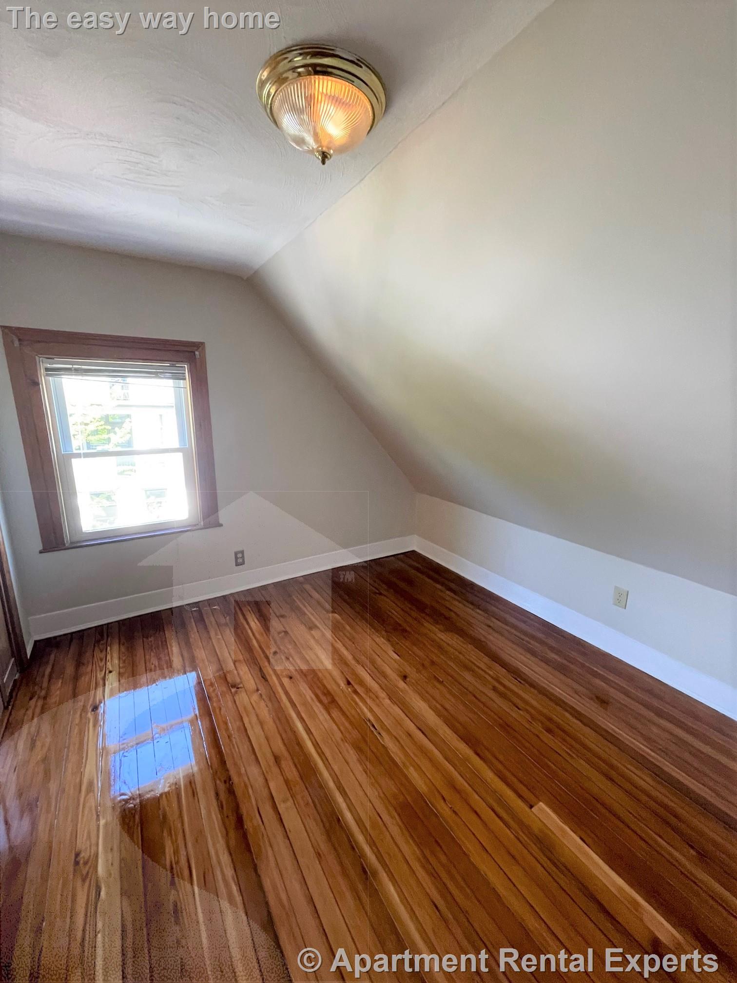 81 Winslow Ave, Davis Square