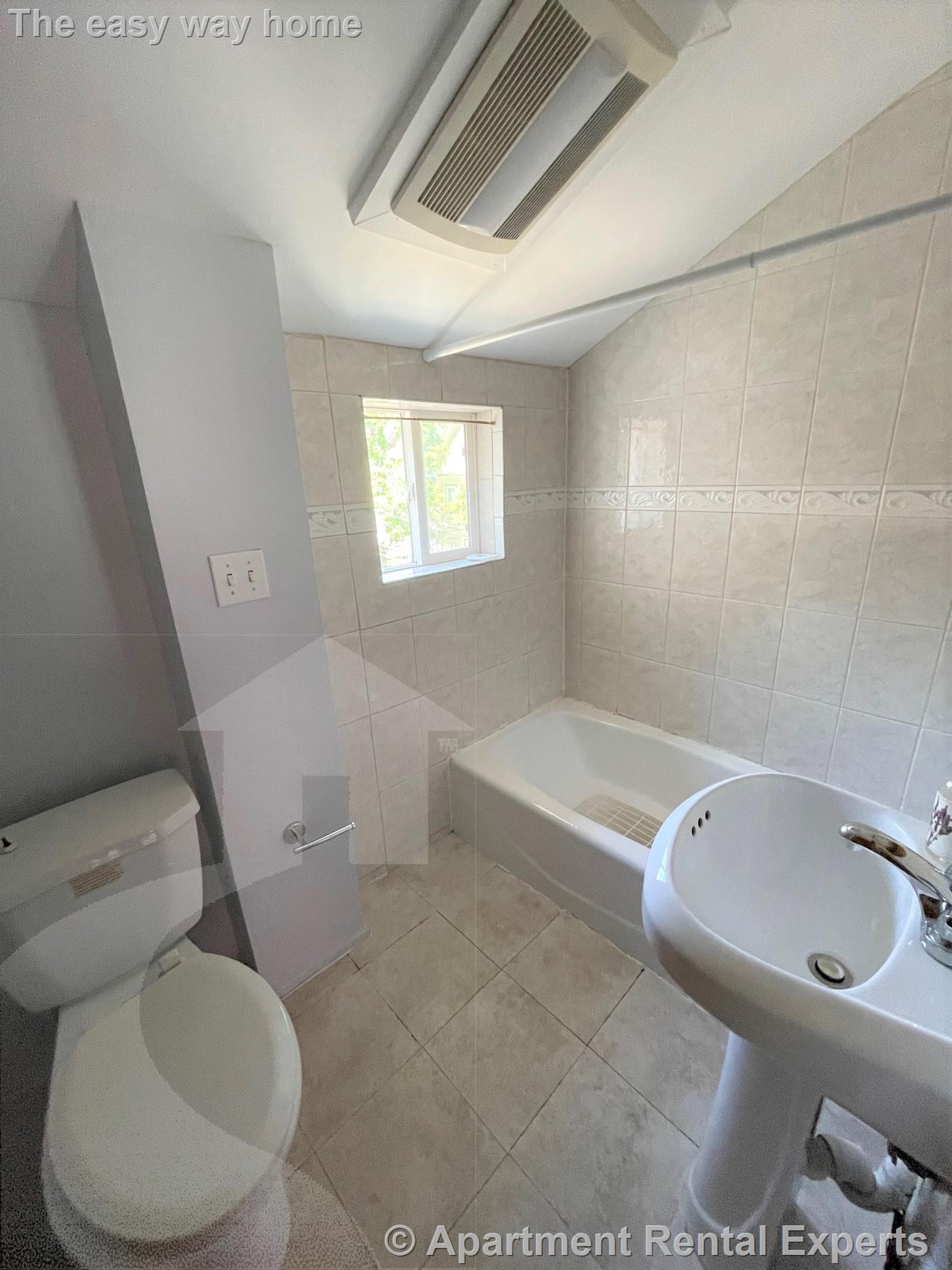 81 Winslow Ave, Davis Square