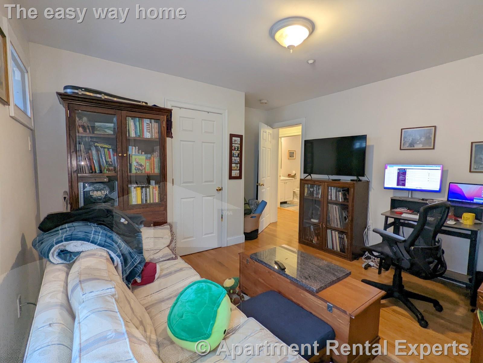 91 Pearson Ave, Davis Square