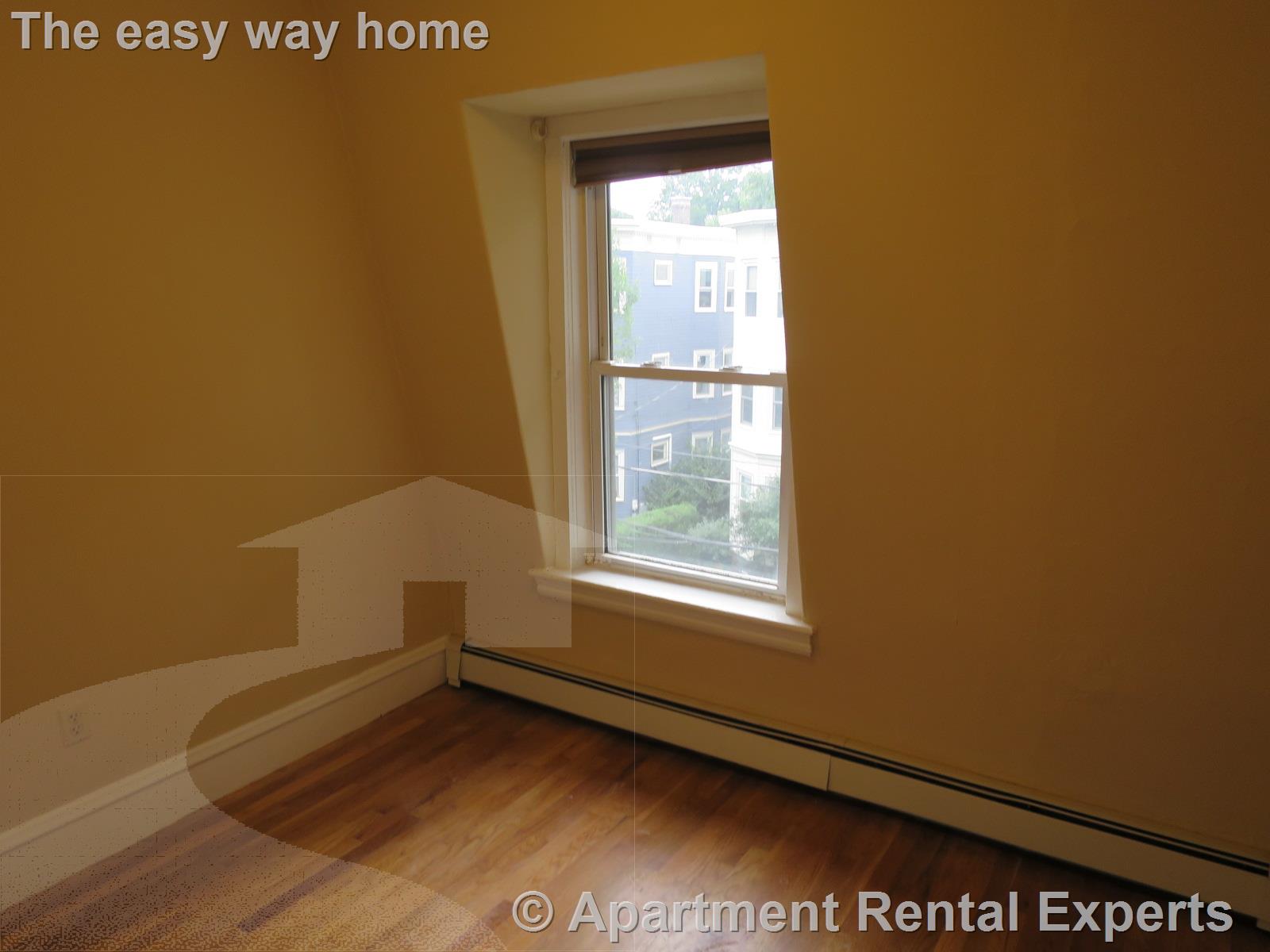 12.5 Tufts St, Cambridgeport