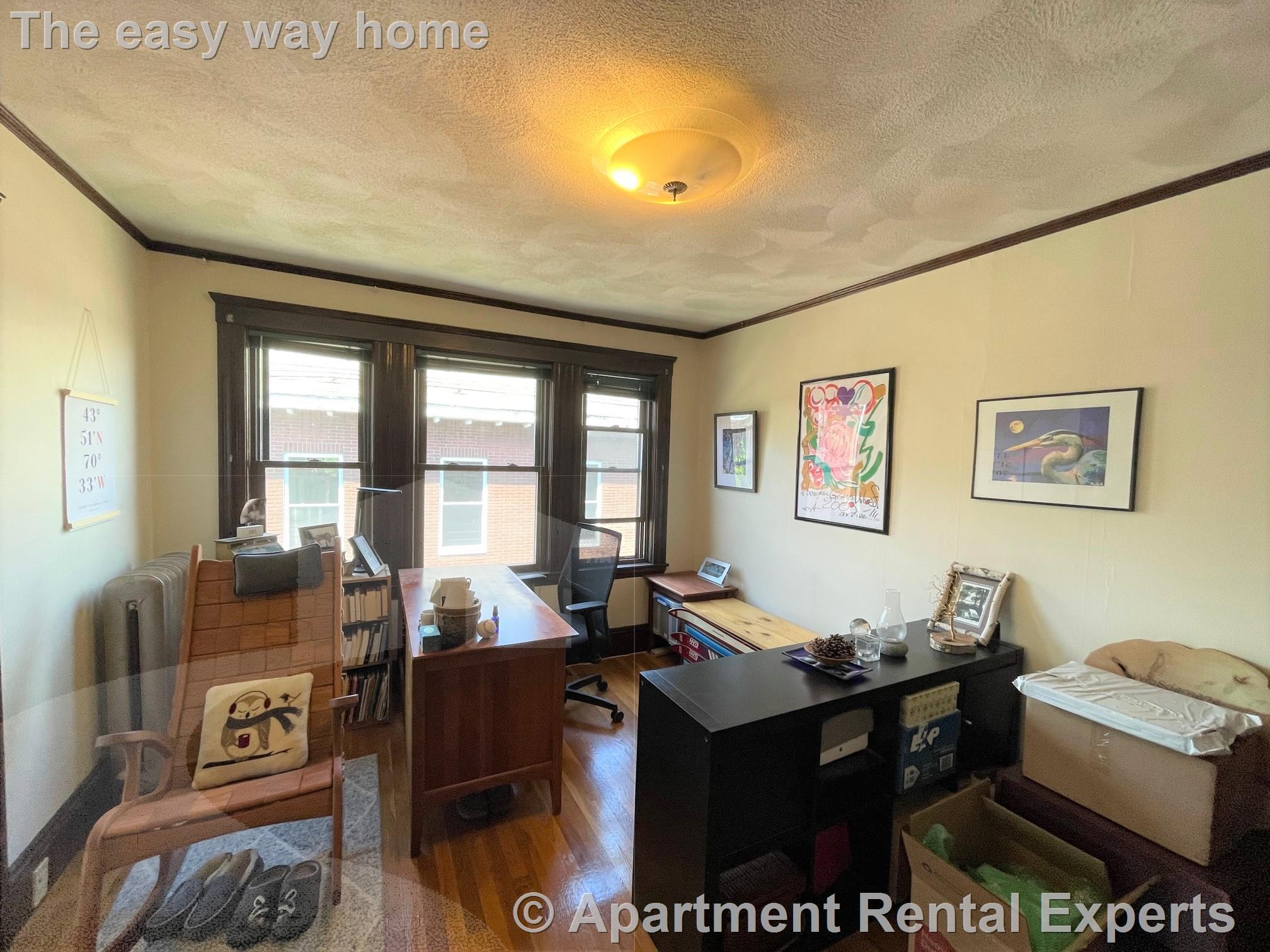 14 Winslow Ave, Davis Square