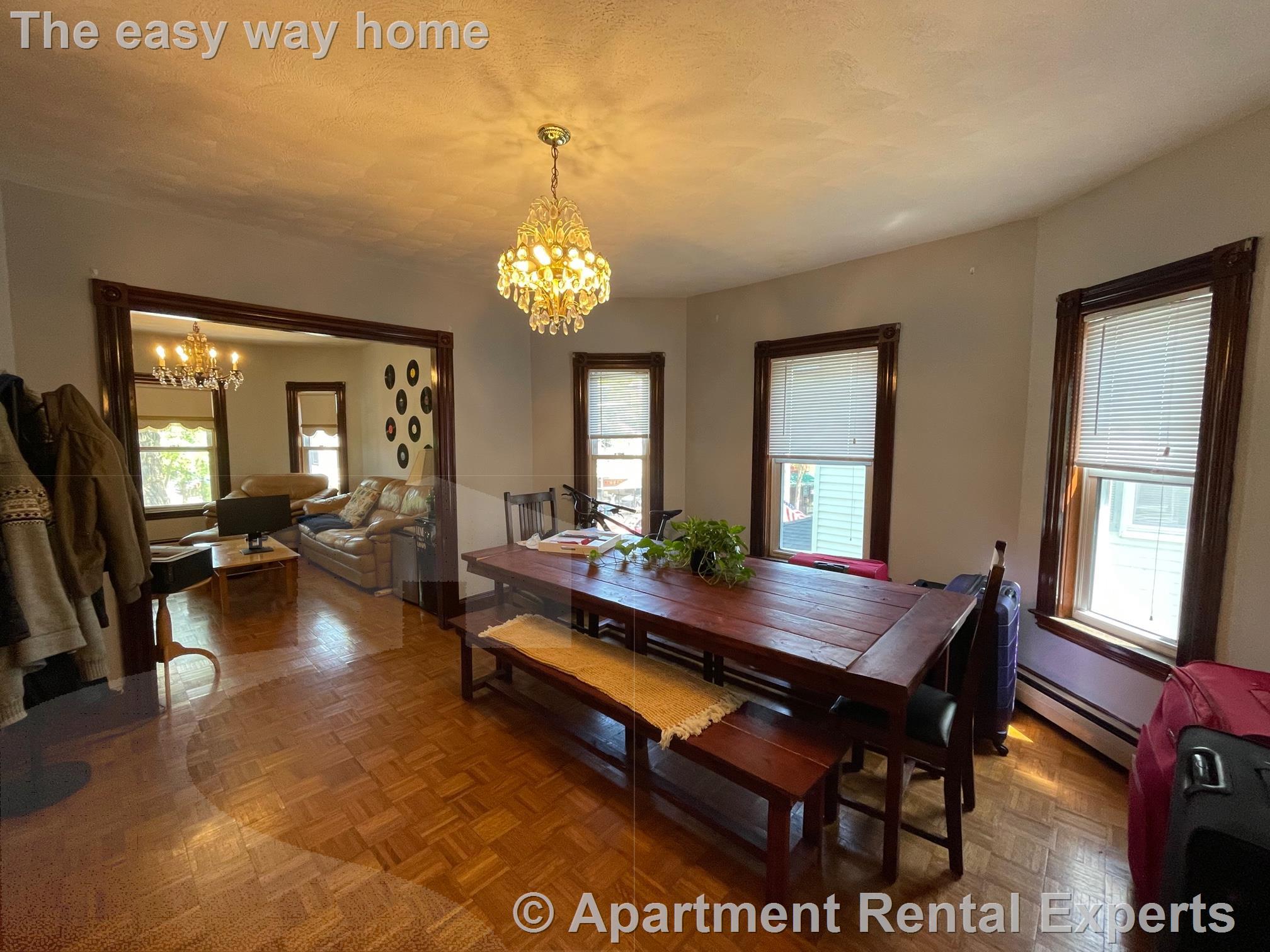 98 Holland St, Davis Square