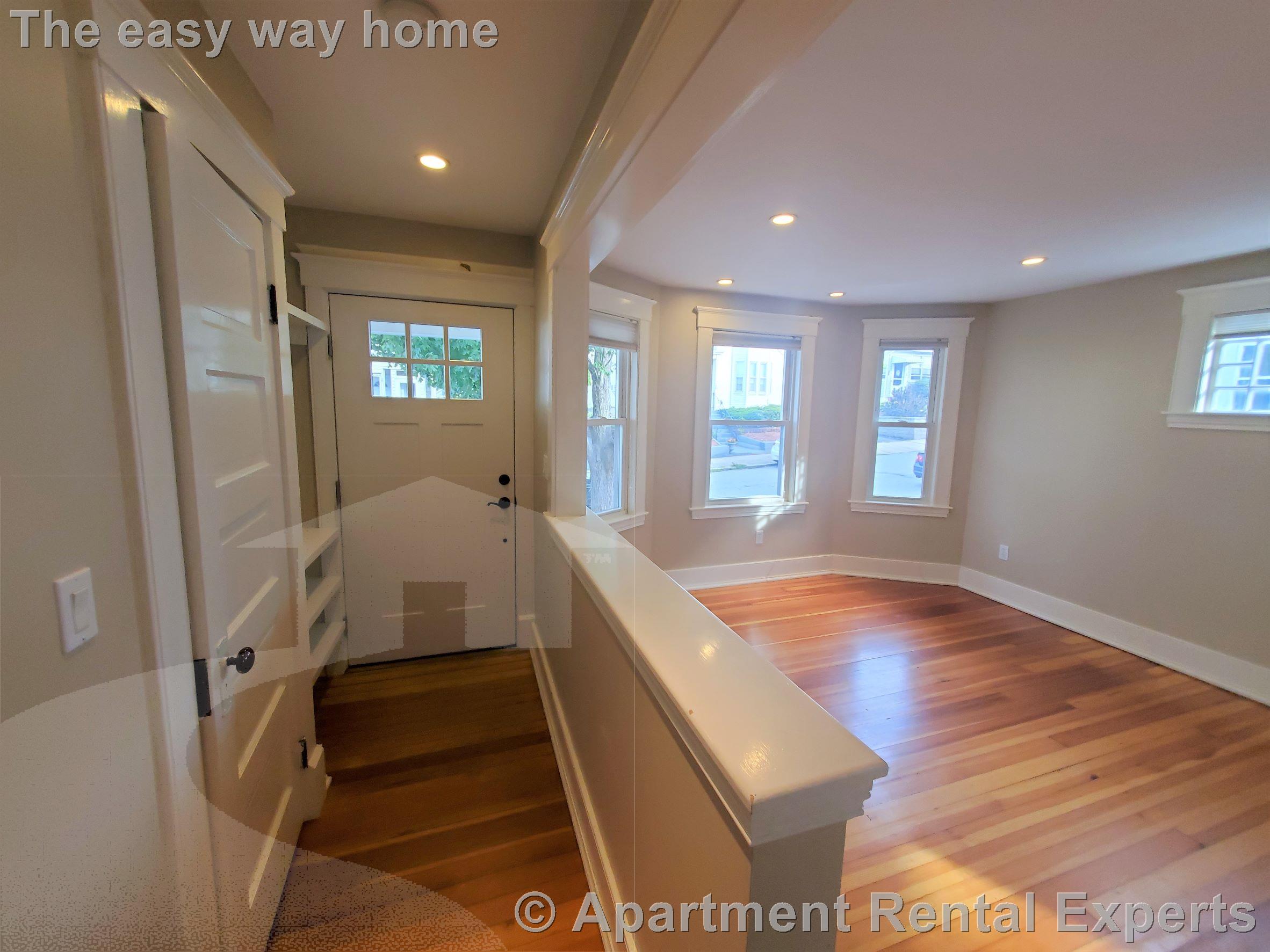 25 Burget Ave, Tufts