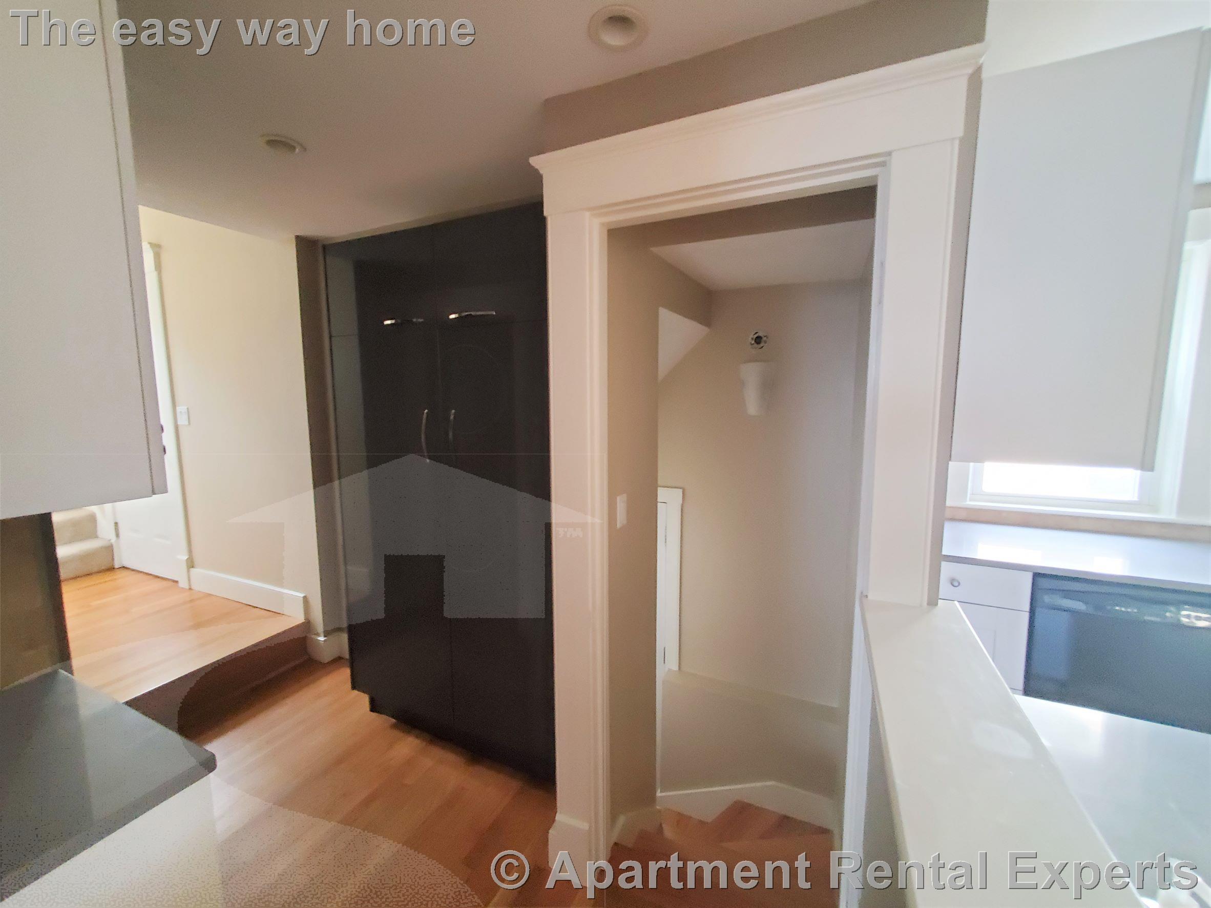 25 Burget Ave, Tufts