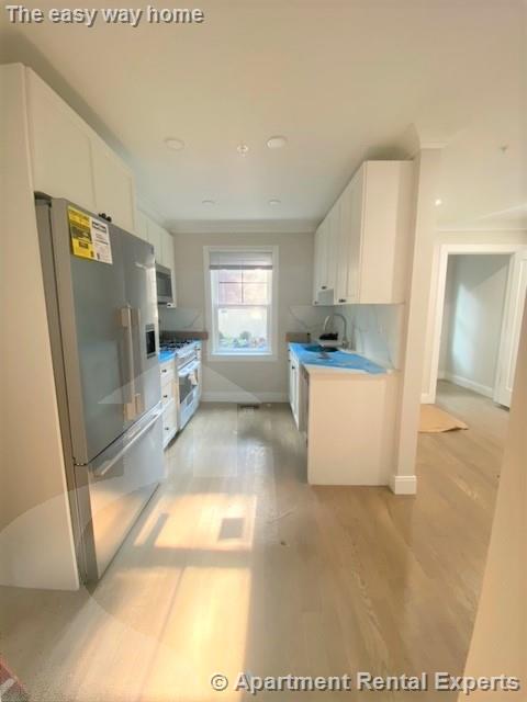 14 Lopez Ave, East Cambridge