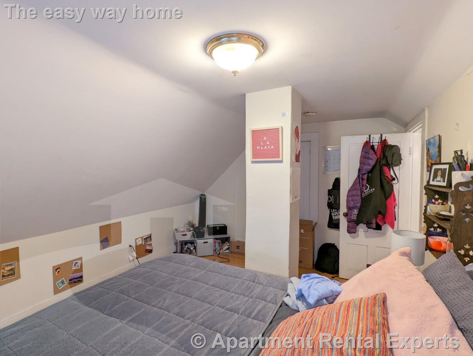 83 Yorktown St, Teele Square