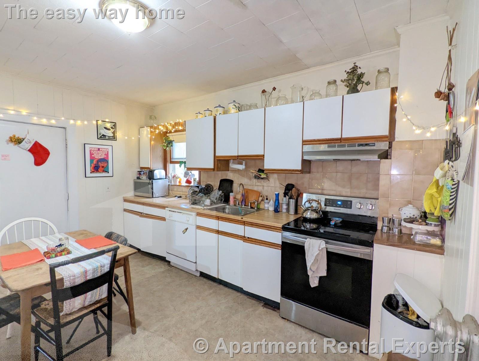 83 Yorktown St, Teele Square