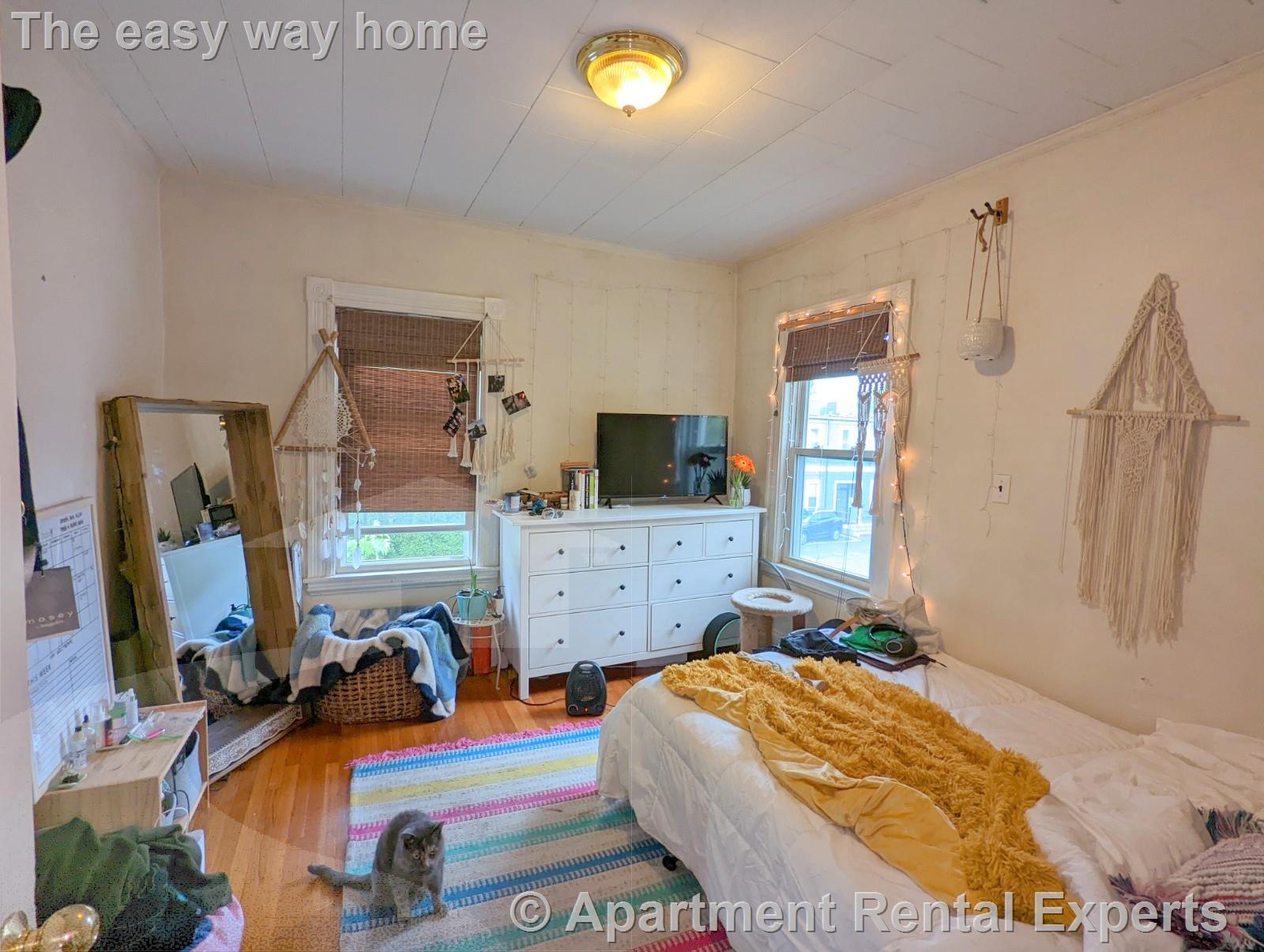 83 Yorktown St, Teele Square