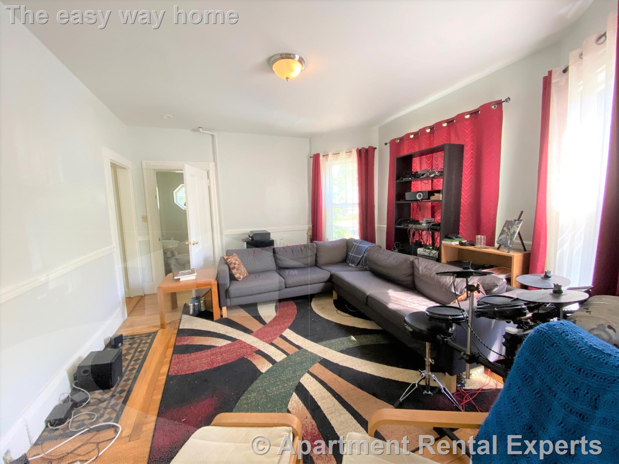 47 Meacham Rd, Davis Square