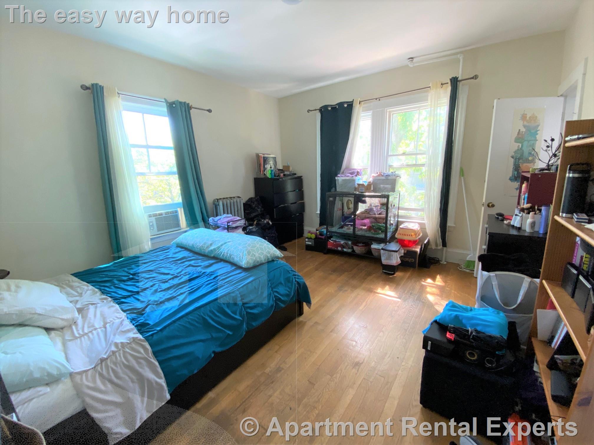 47 Meacham Rd, Davis Square