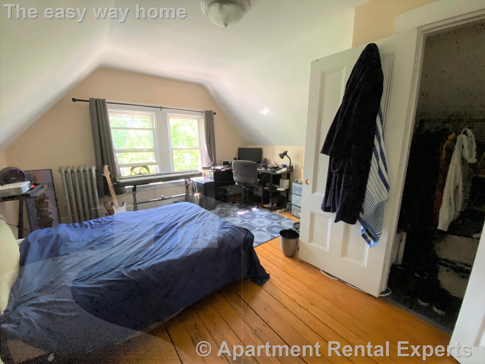 47 Meacham Rd, Davis Square