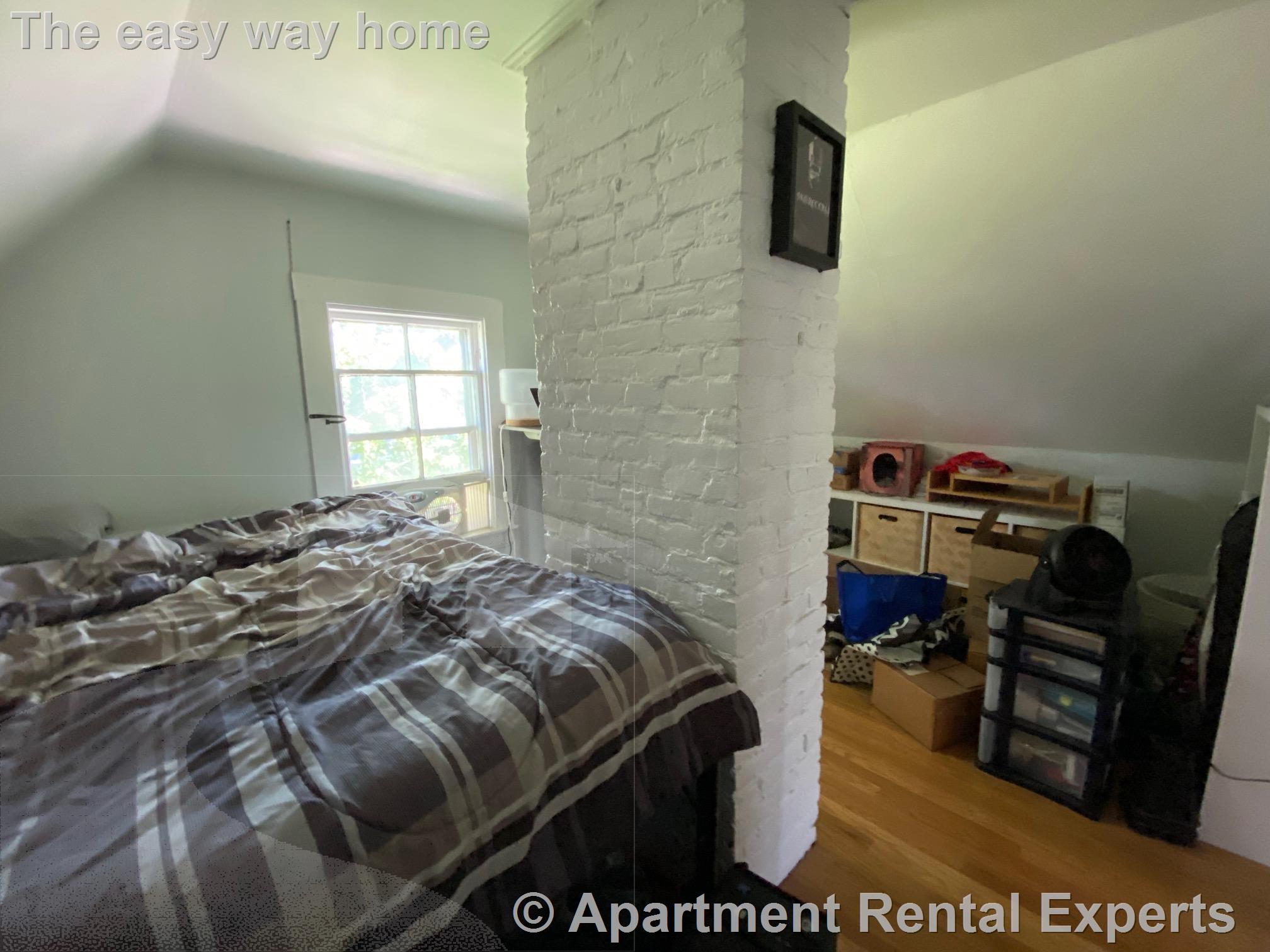 47 Meacham Rd, Davis Square