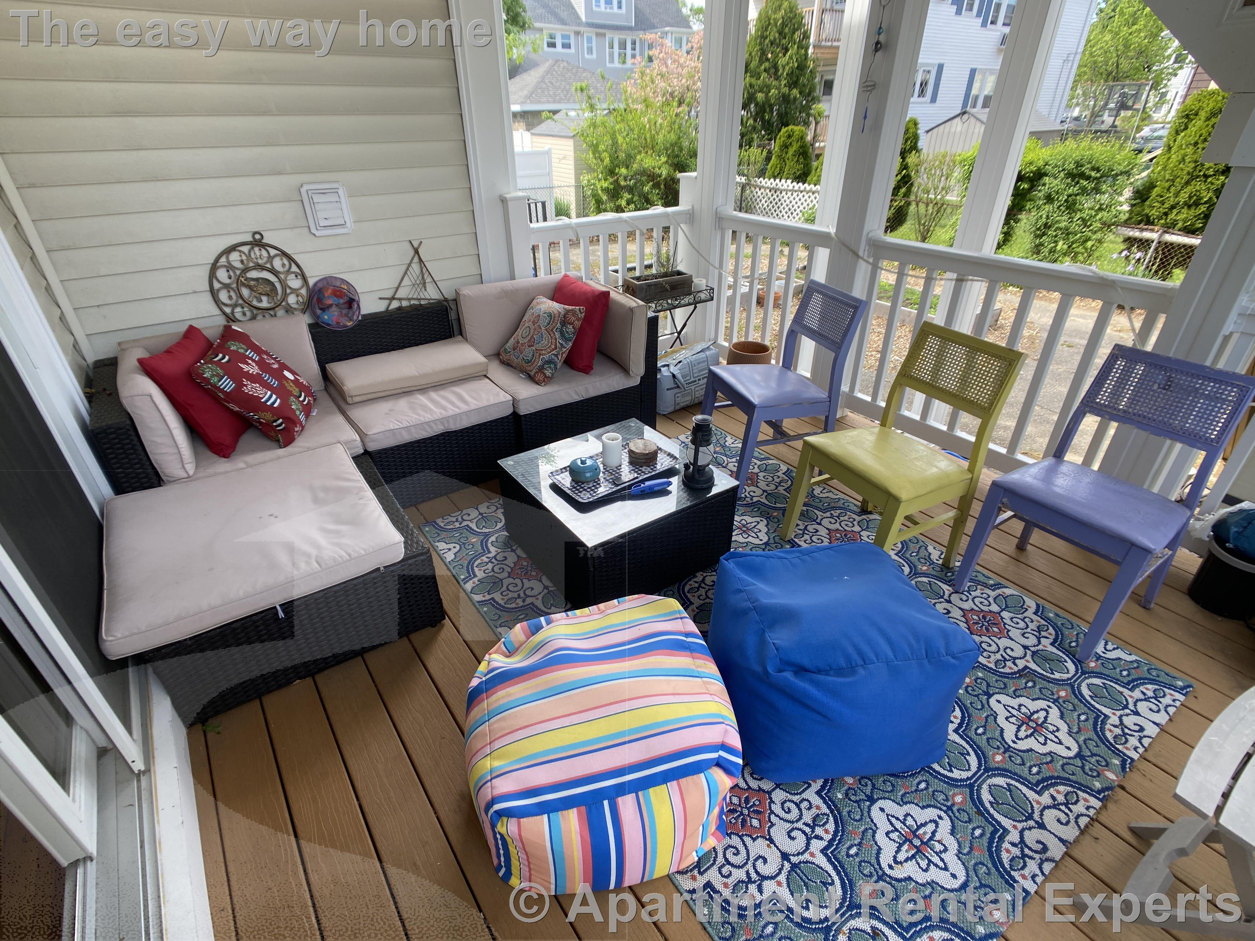 39 Cotting St, Tufts